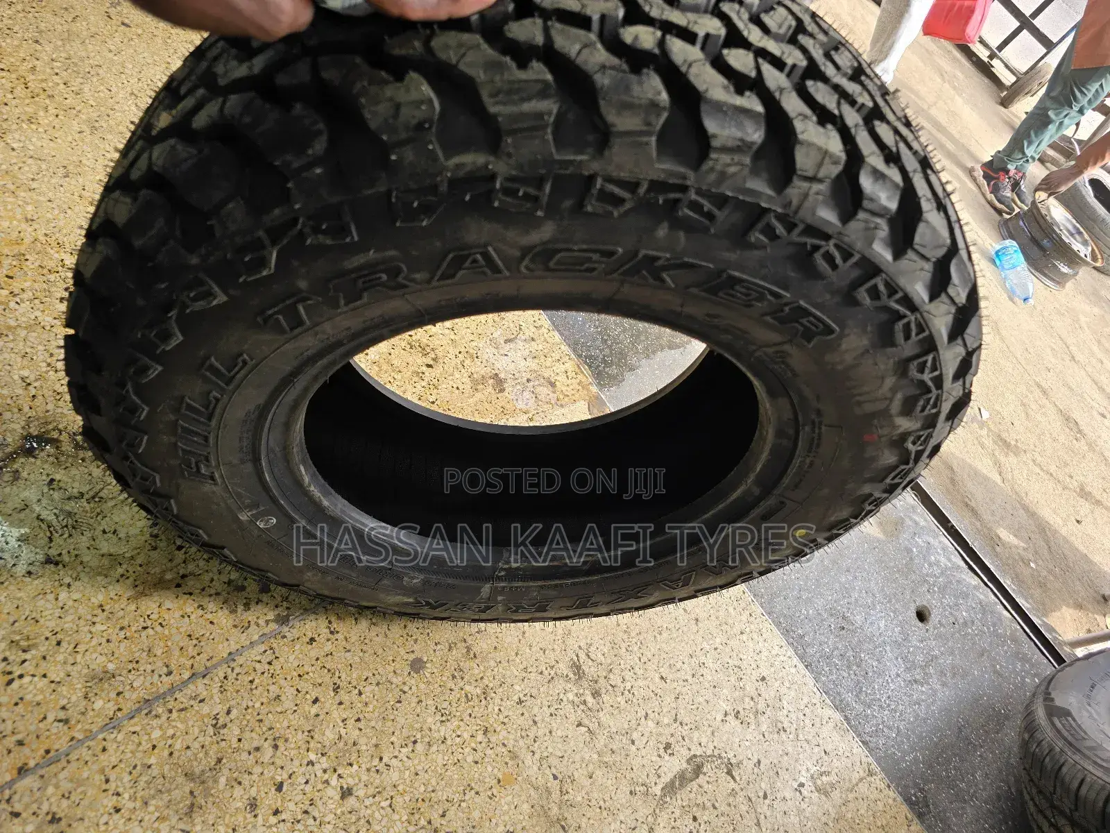 245/70r16 Maxtrek Tyre A/T