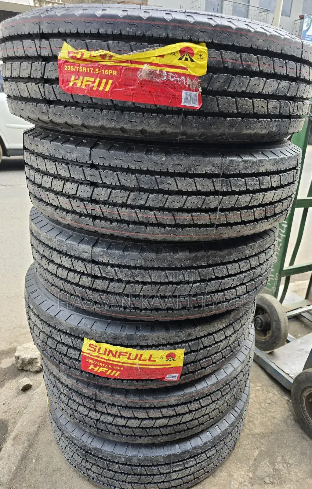 235/75r17.5 Sunfull Tyre