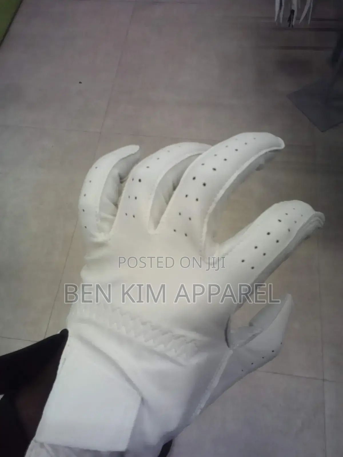 Cabretta Leather Golf Gloves White Pair