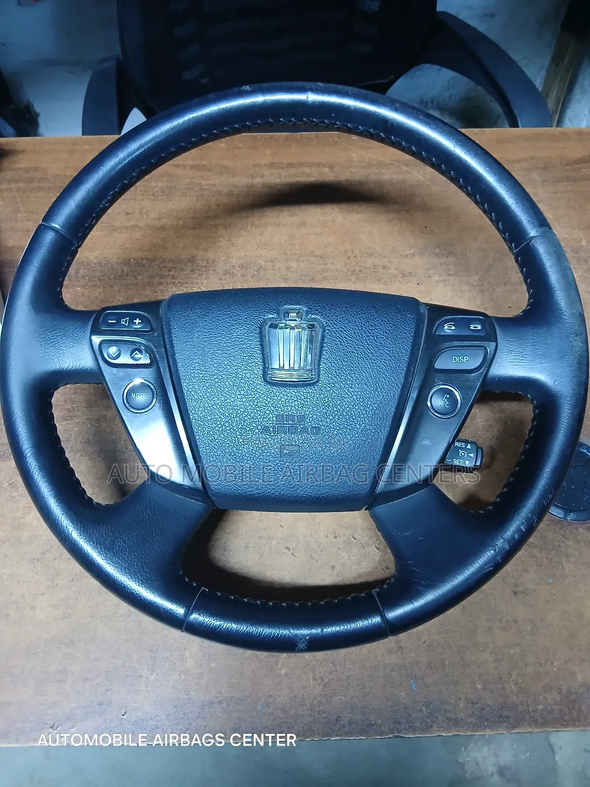 Crown Royal Saloon Steering Wheel