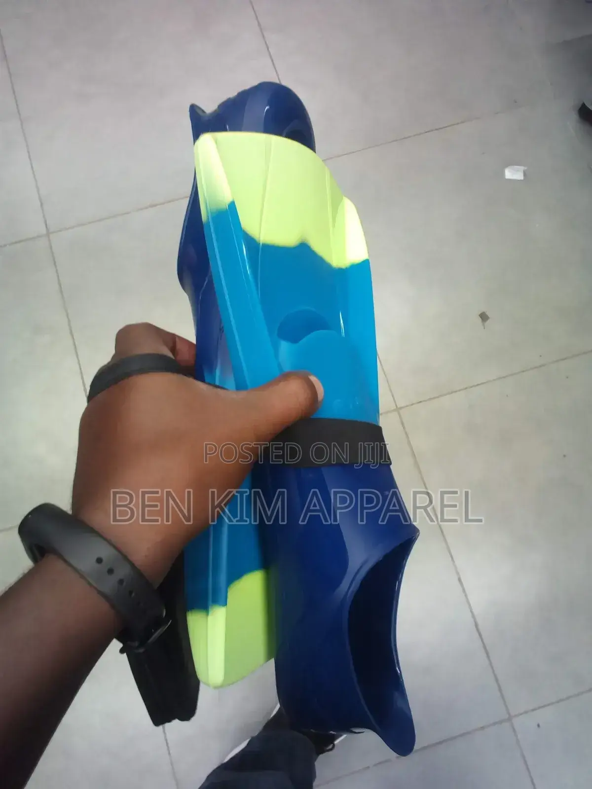 Swimming Fins/Flippers Yellow and Light Dark Blue