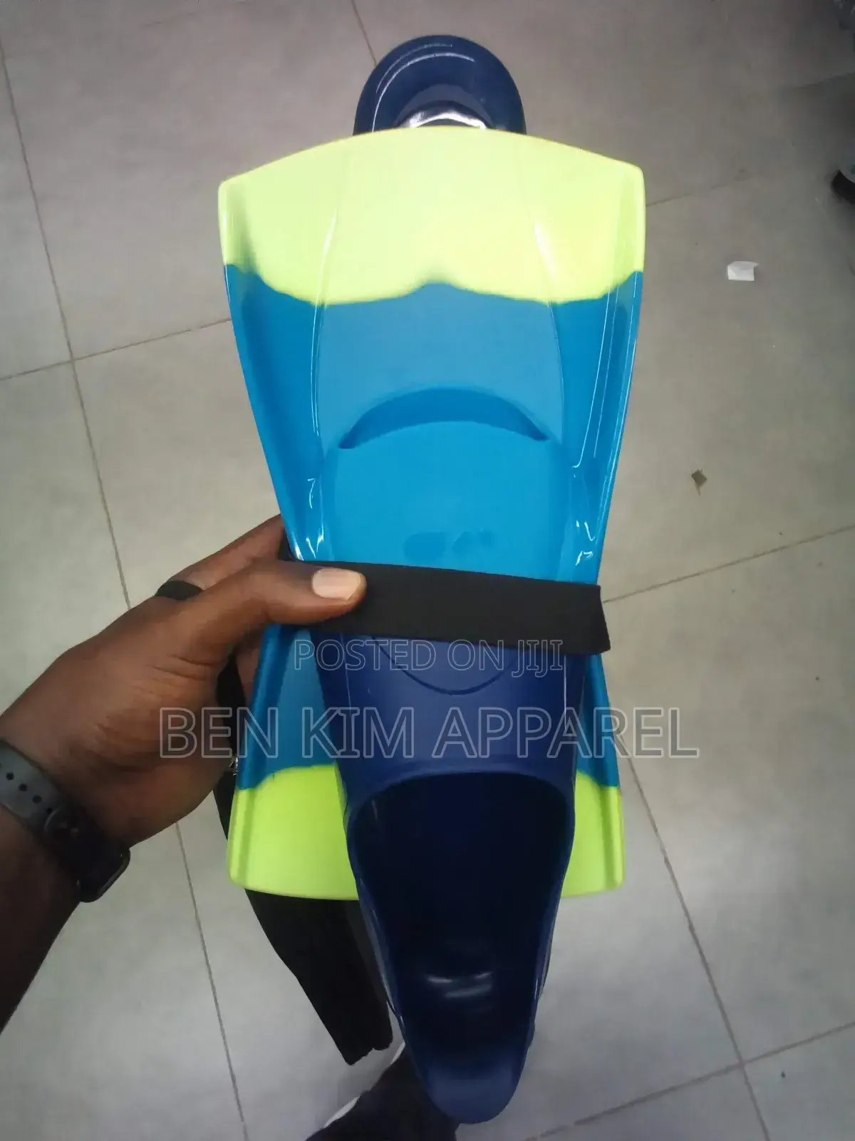 Swimming Fins/Flippers Yellow and Light Dark Blue