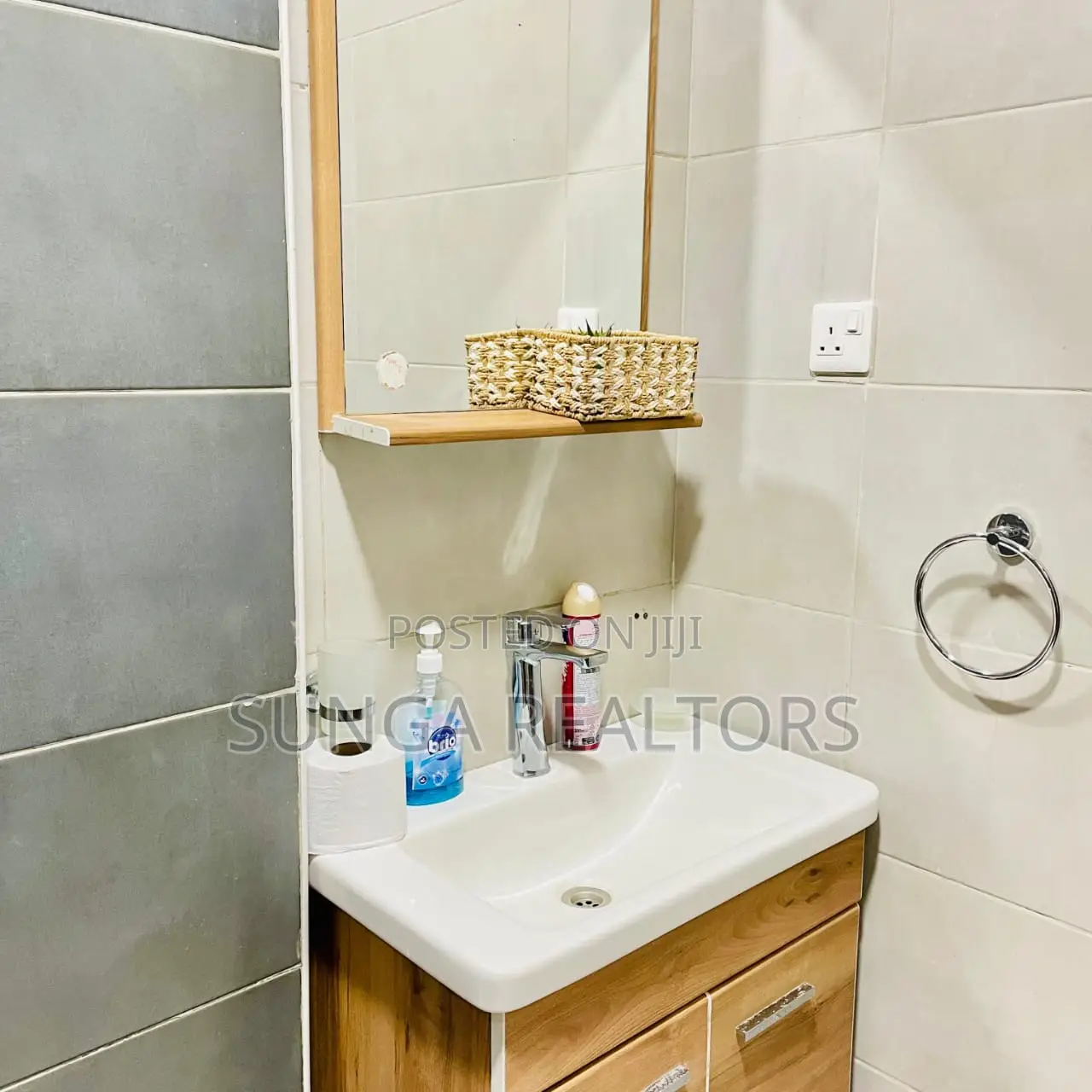 Furnished 1bdrm Apartment in Argwings Kodhek Rd., Valley Arcade