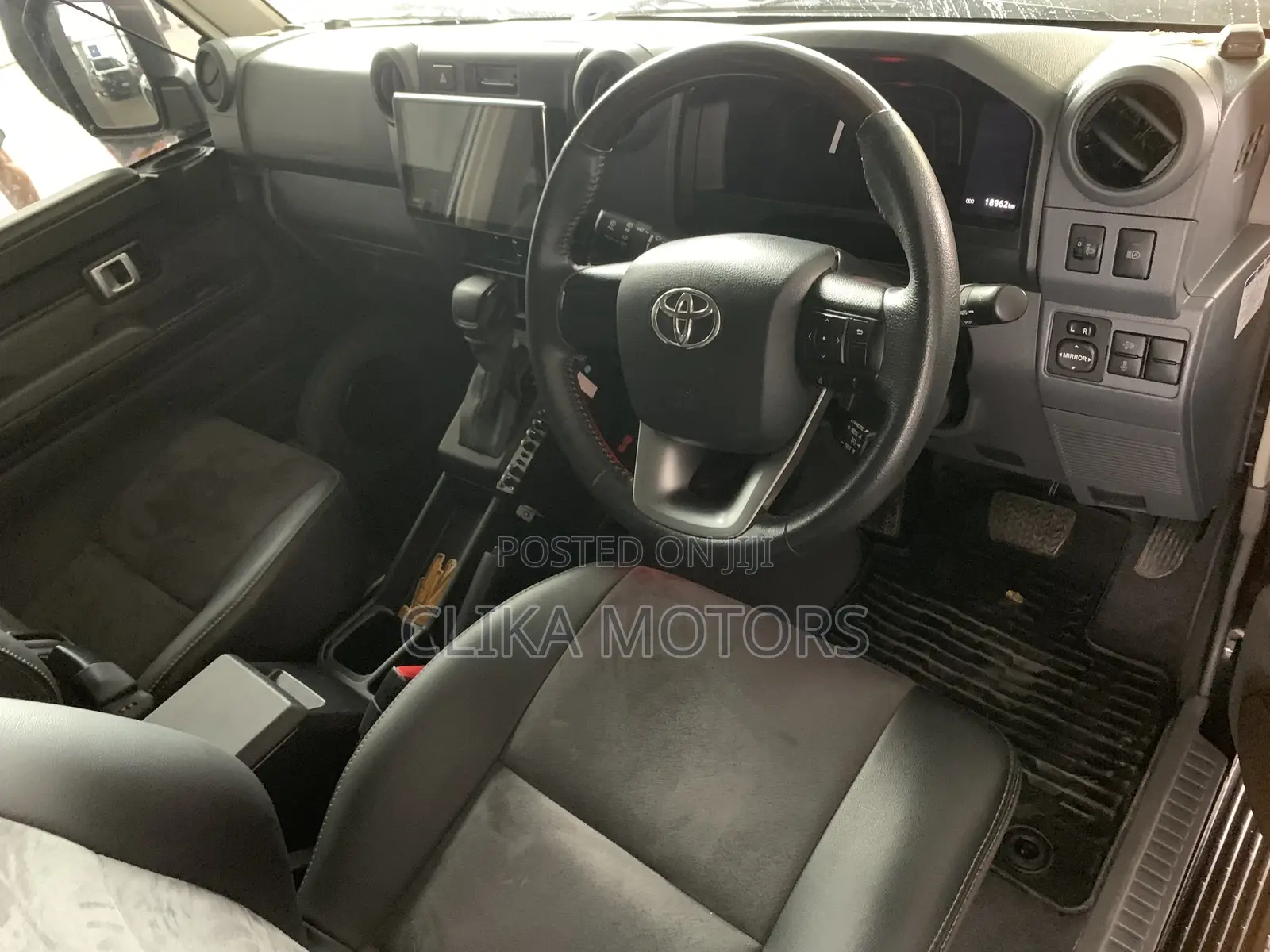 Toyota Land Cruiser 76 Series 2023 Black