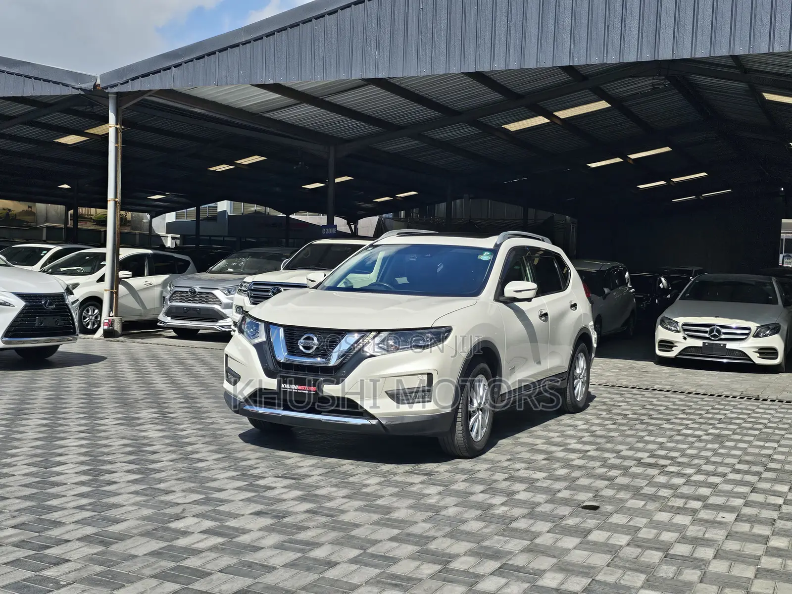 Nissan X-Trail 2018 White