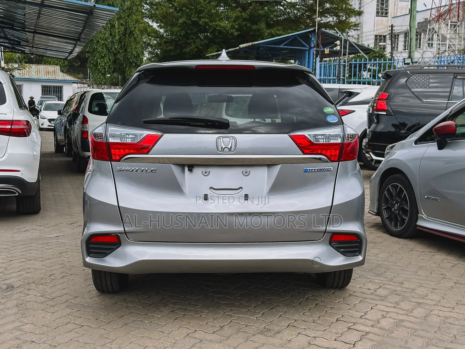 Honda Shuttle 1.5 Hybrid 2WD 2018 Silver