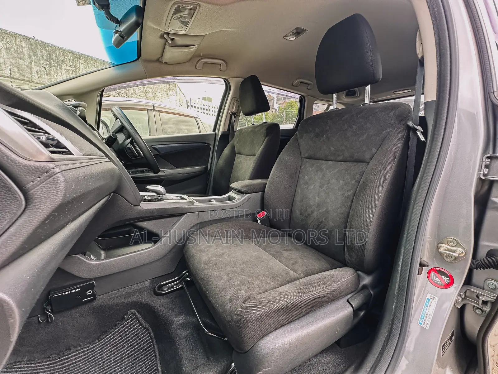 Honda Shuttle 1.5 Hybrid 2WD 2018 Silver