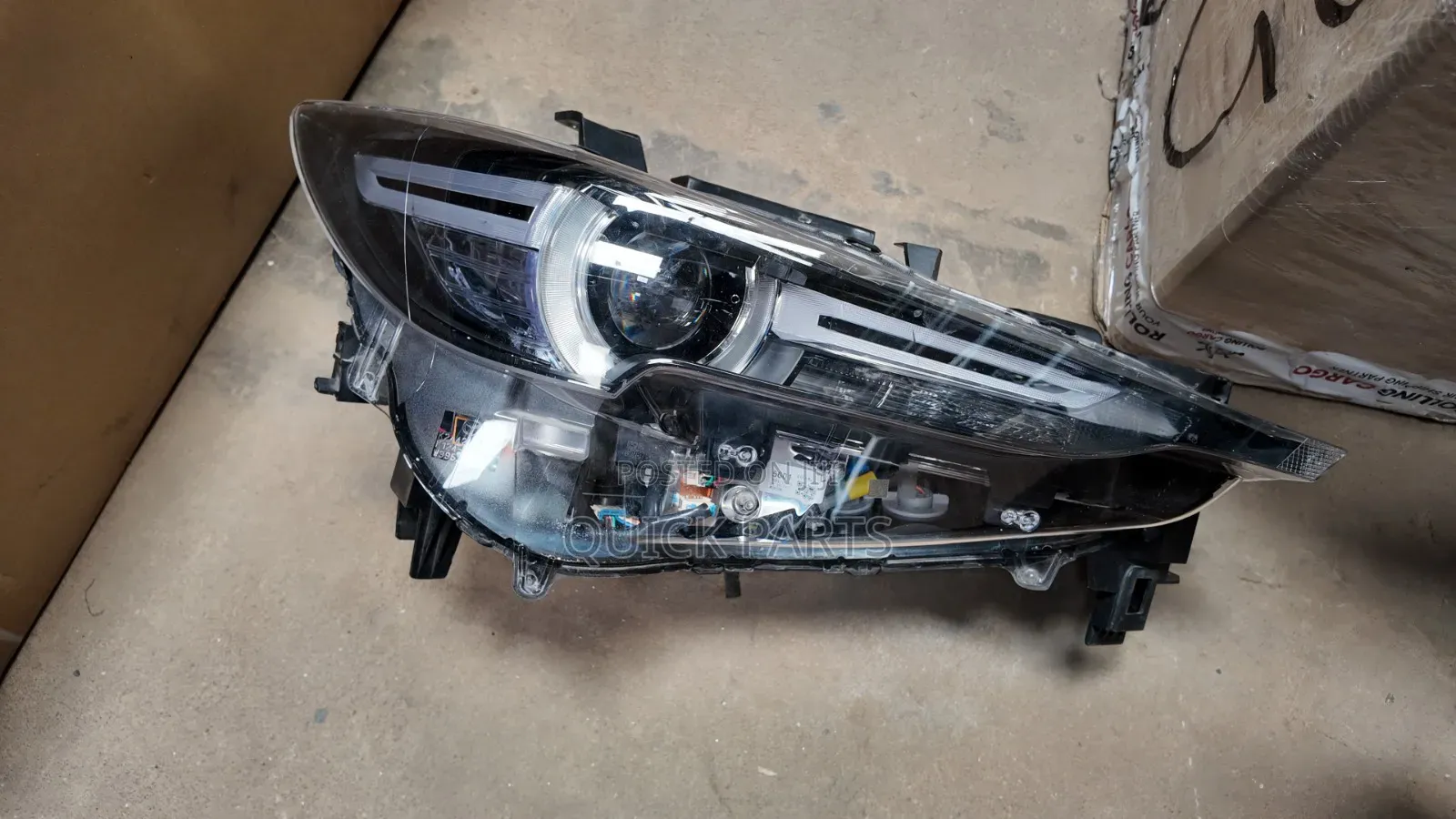 Mazda Cx-8 RHS Headlight