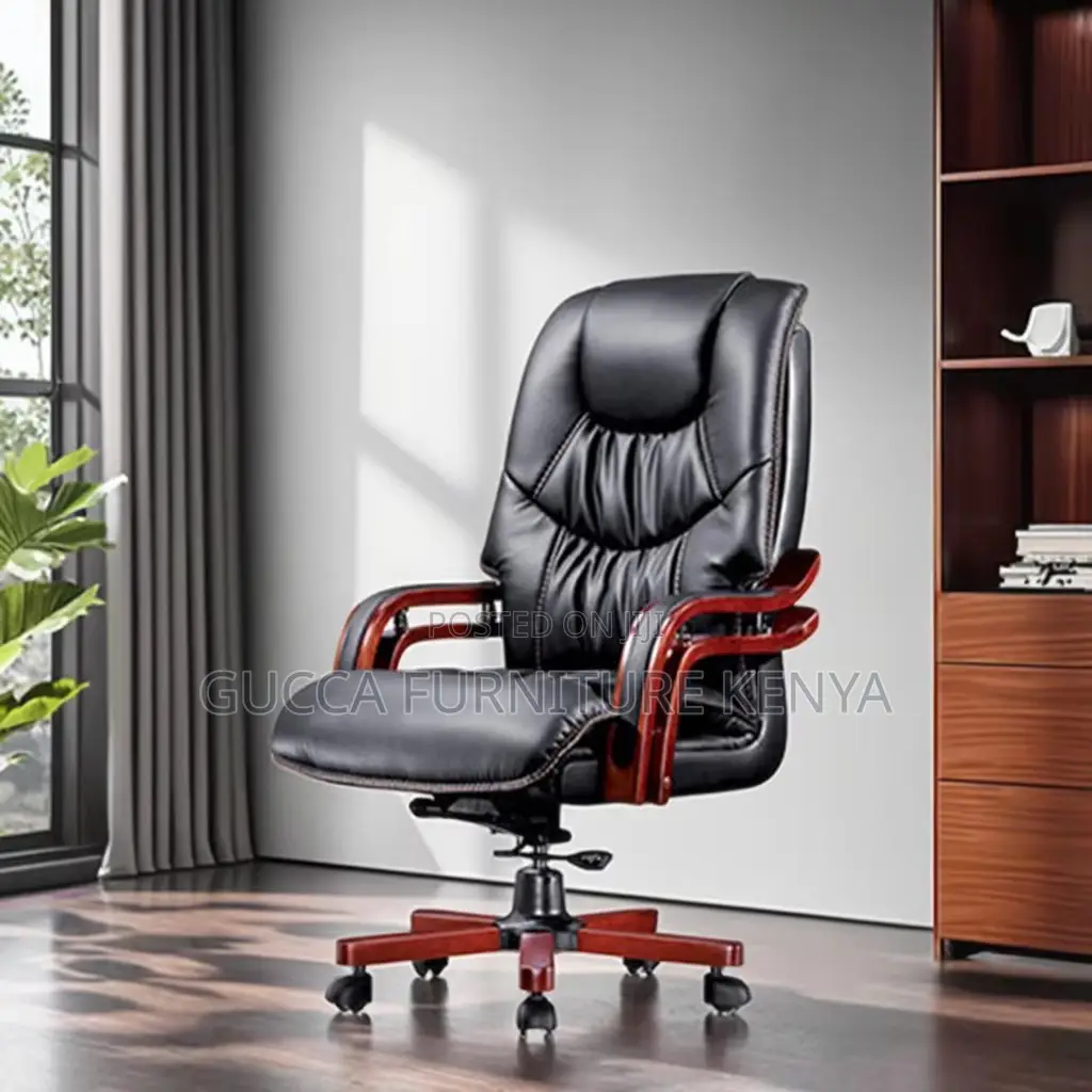 Executive Leather Adjustable Office Seat