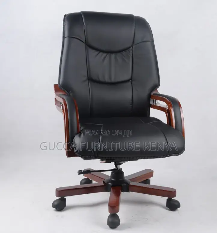 Executive Leather Adjustable Office Seat
