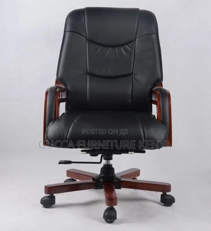 Executive Leather Adjustable Office Seat