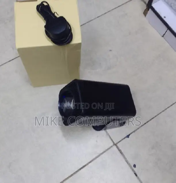 Hy320 Mini Projector, Portable Projector 180° Rotatinghy320
