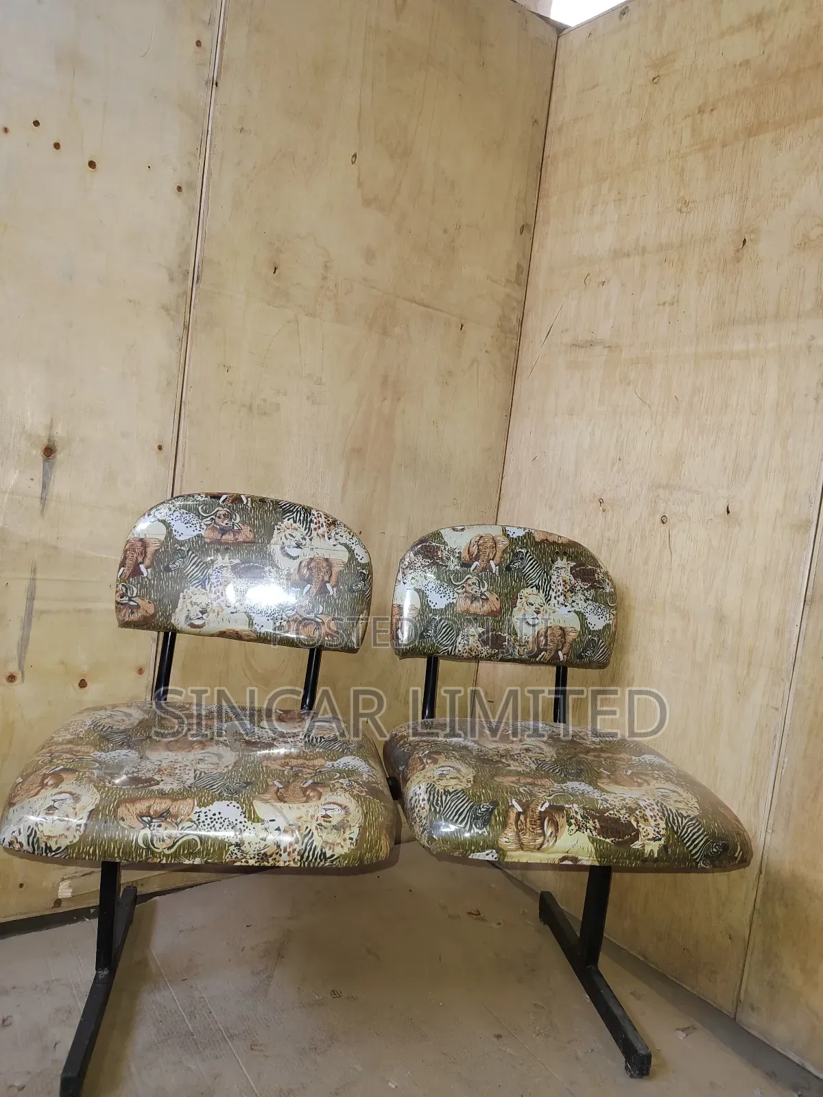 Two Seater Link Chairs Wildlife Fabric , for Tourism Office