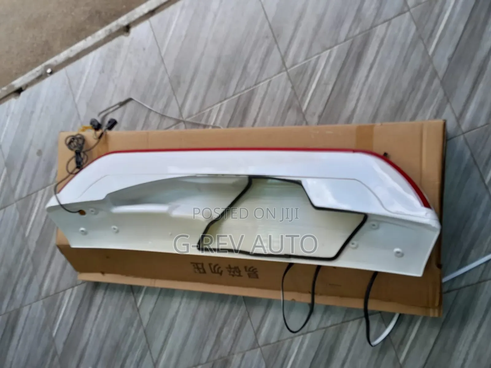 Prado J150 Led Spoiler.