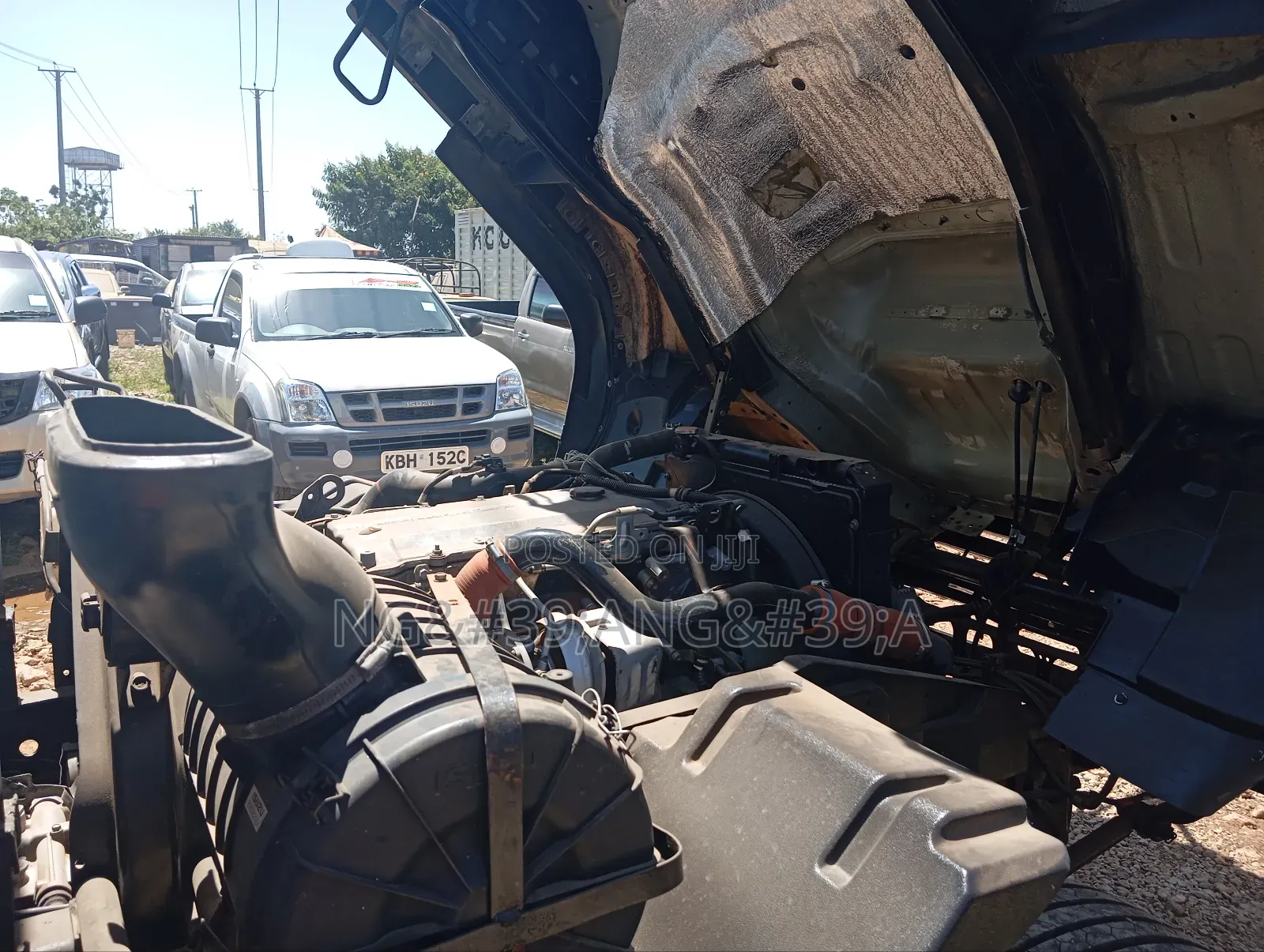 Isuzu FRR Slay Queen Lorry