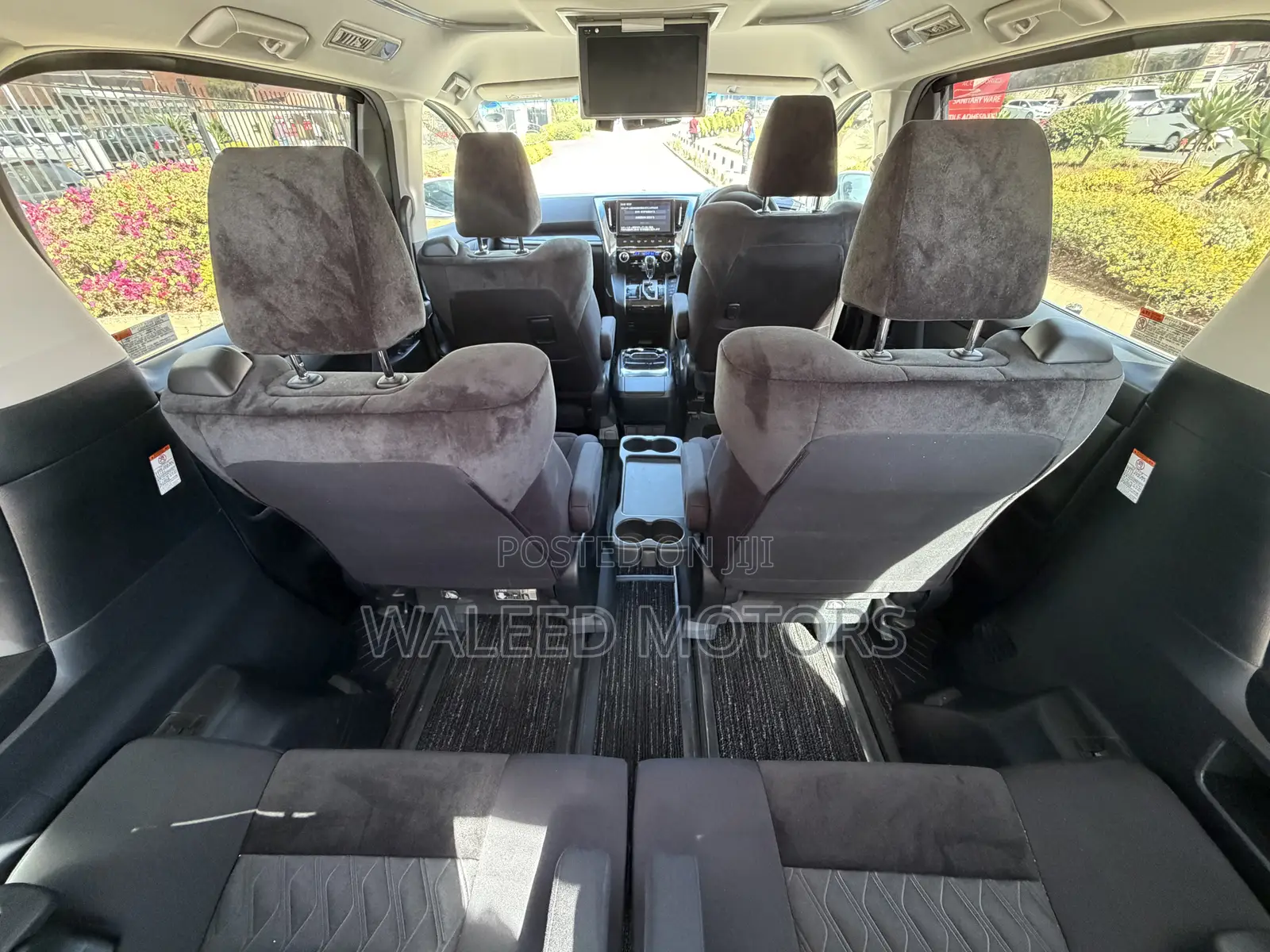 Toyota Alphard 2.5 Petrol FWD 2019