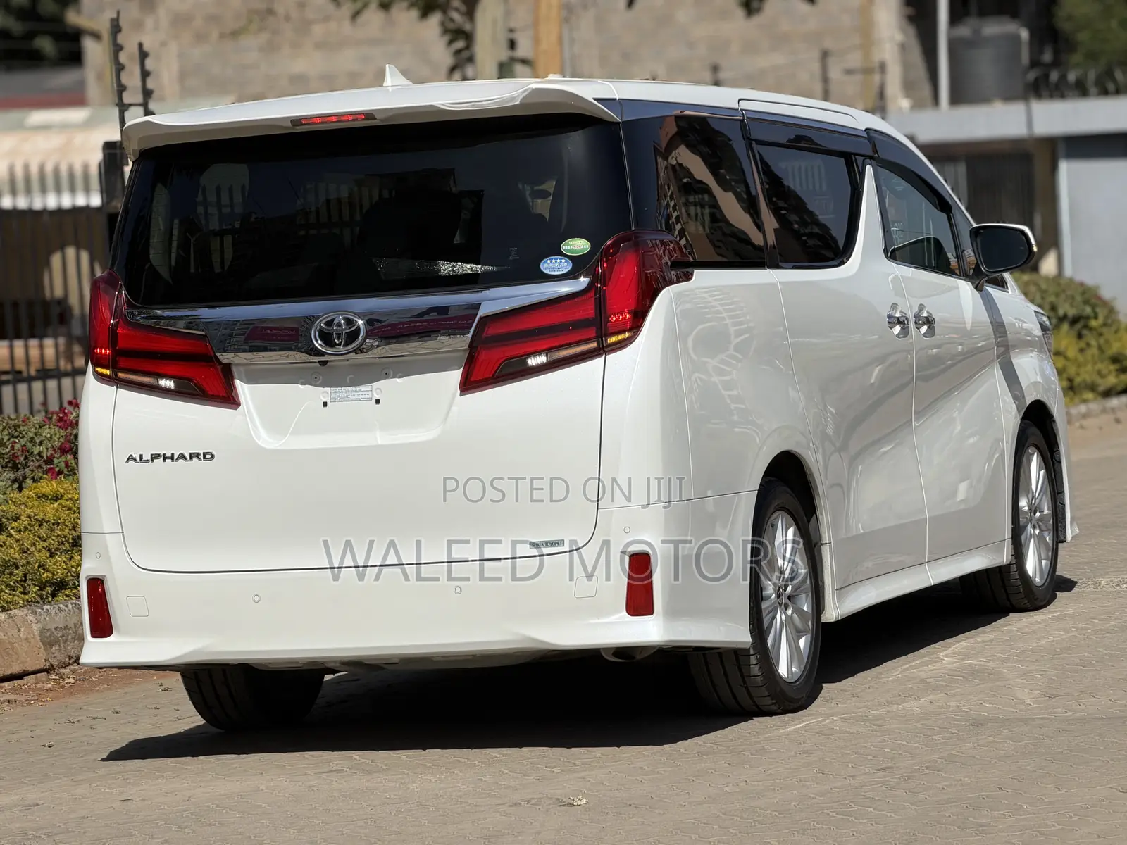 Toyota Alphard 2.5 Petrol FWD 2019