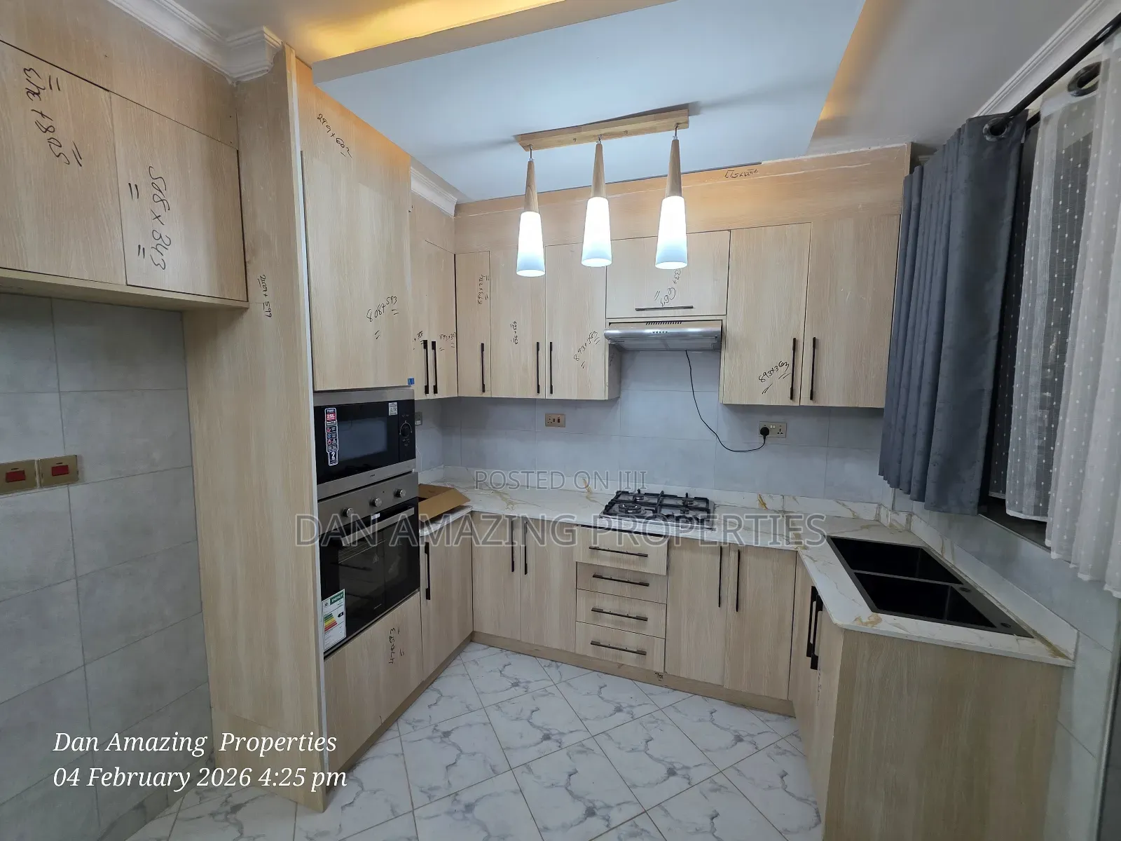 3bdrm Apartment in Western, Thogoto for sale