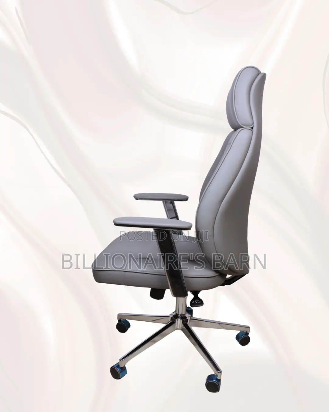 Executive Leather Office Chair |Smooth Movement, Chrome Base Stability