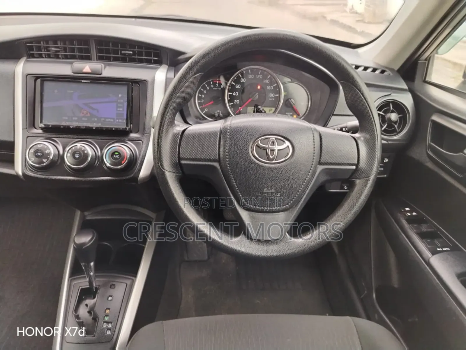 Toyota Corolla Fielder 2020 Silver