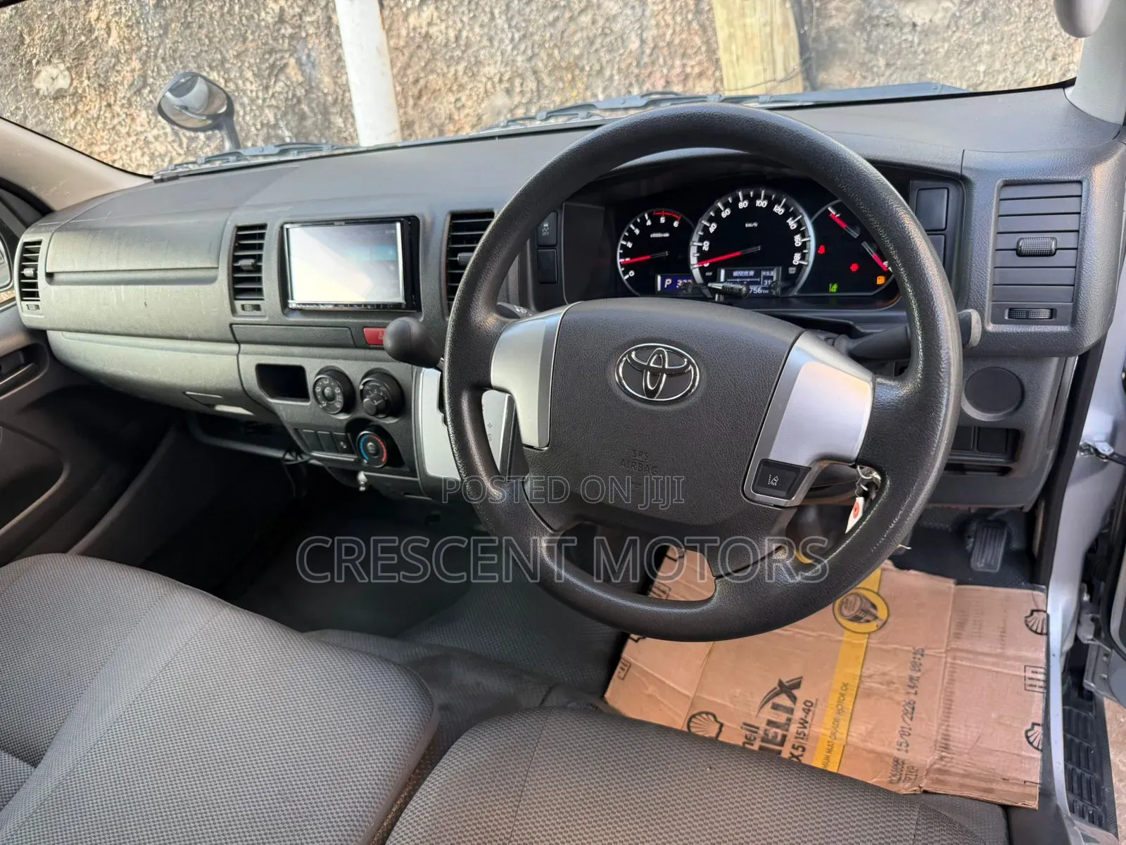 Toyota HiAce 2019 Silver