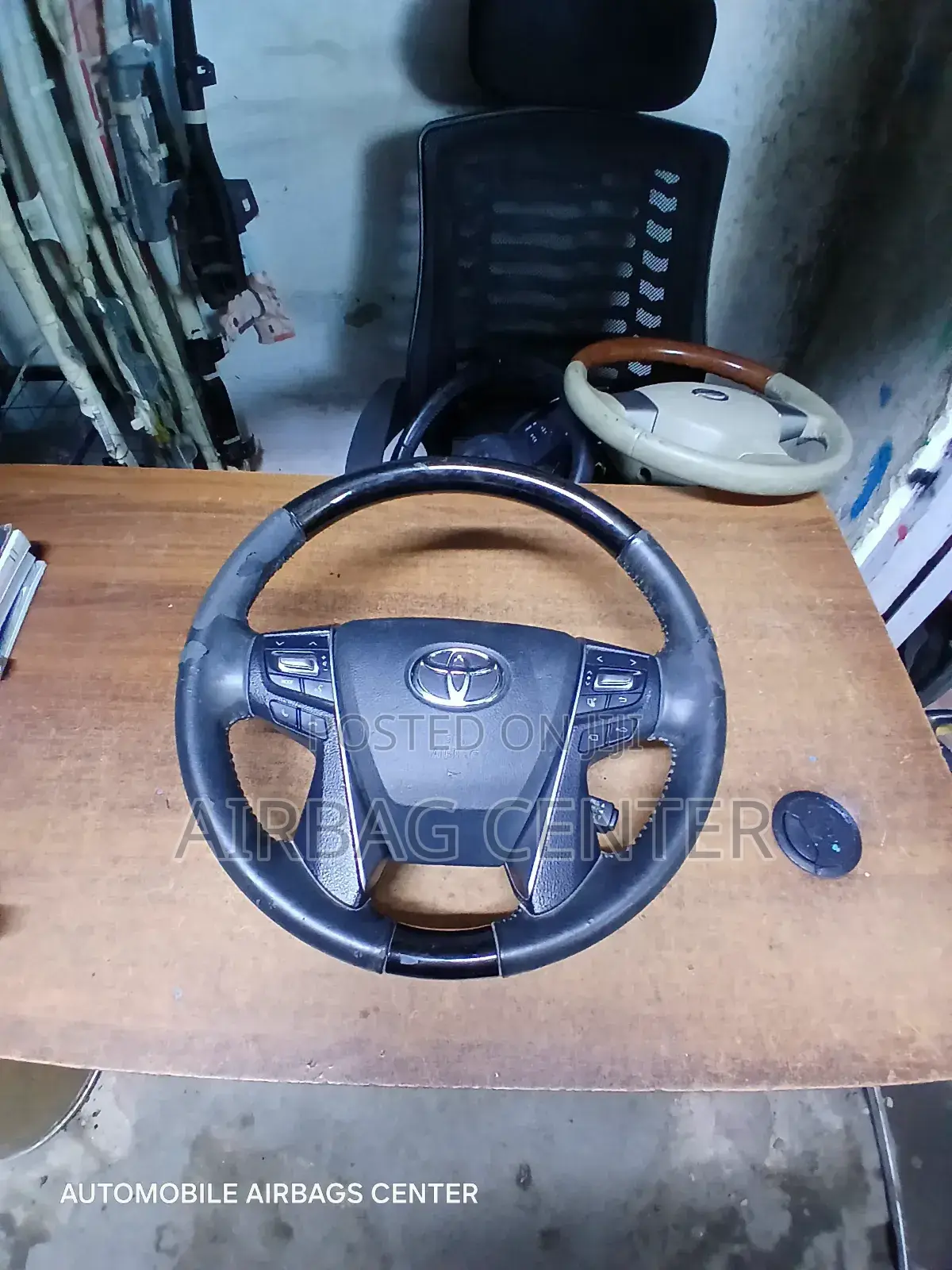 Verifire / Alphard (2020-2025) Steering Wheel
