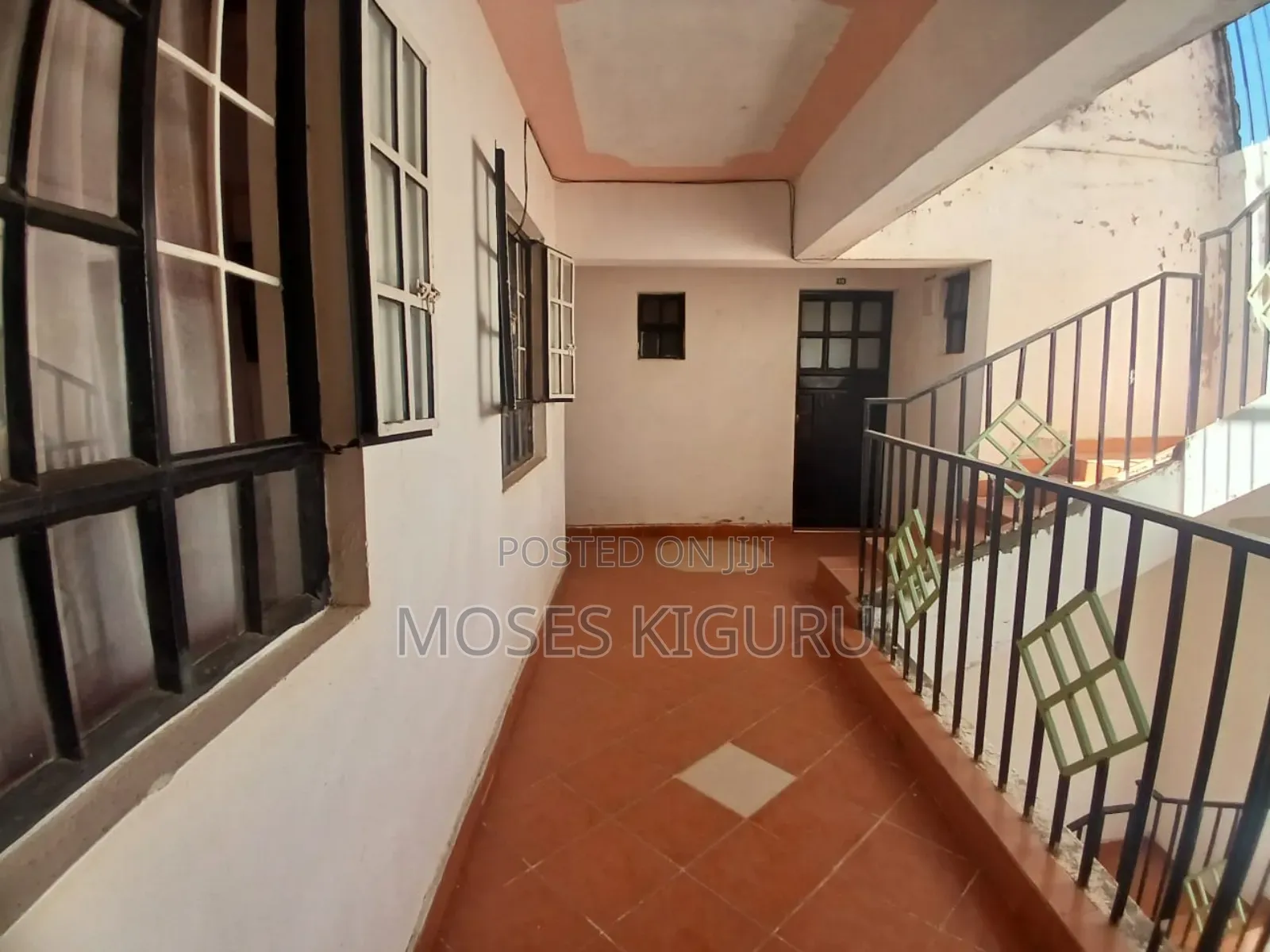 Kamakis Hotel Rooms for Lease
