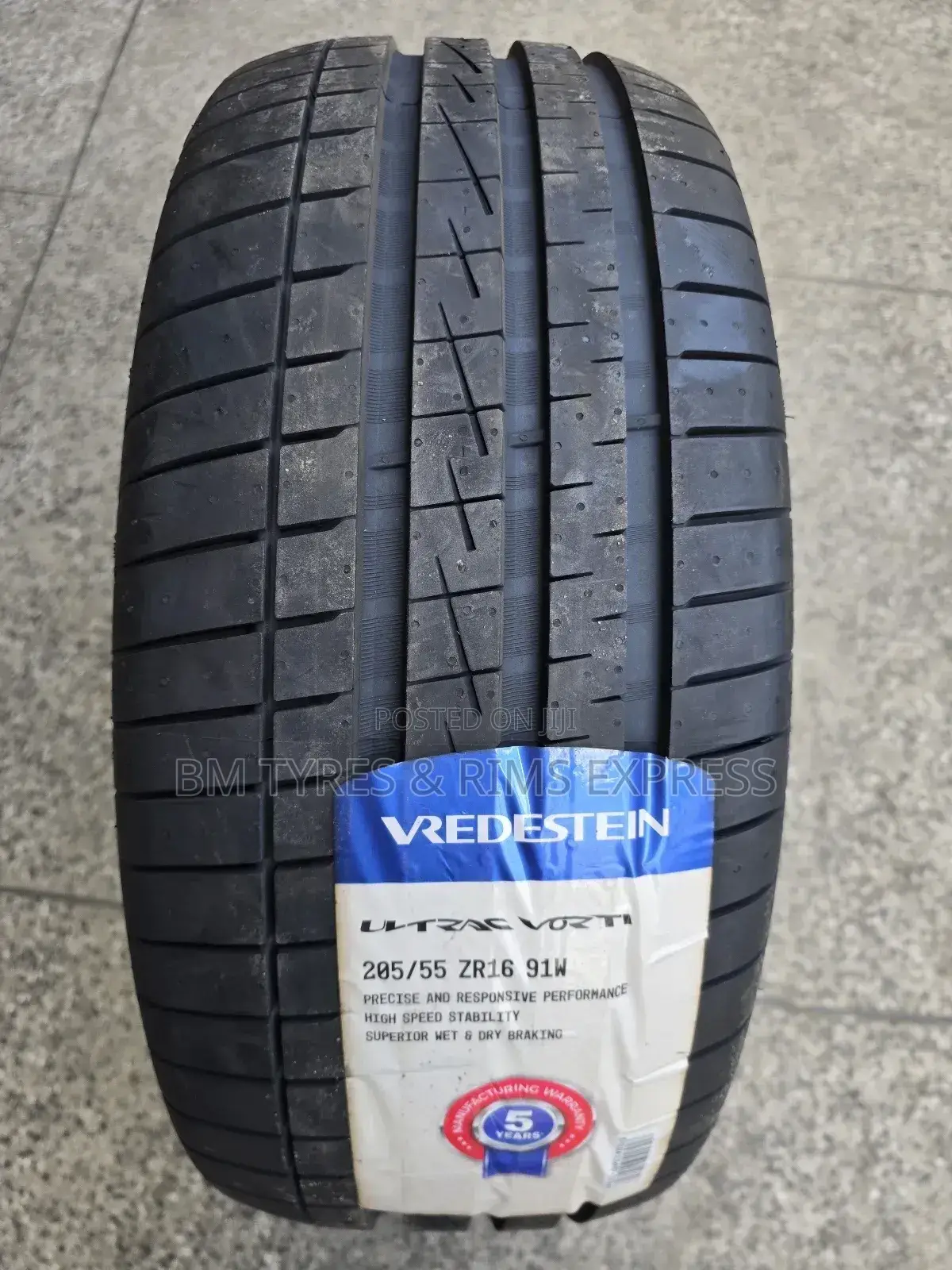 205 /55 R16 Vredetein Tyres (India)
