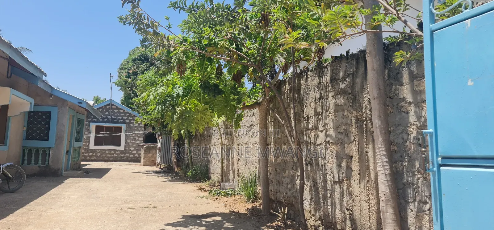 3bdrm Bungalow in Kerala Estate, Malindi for sale