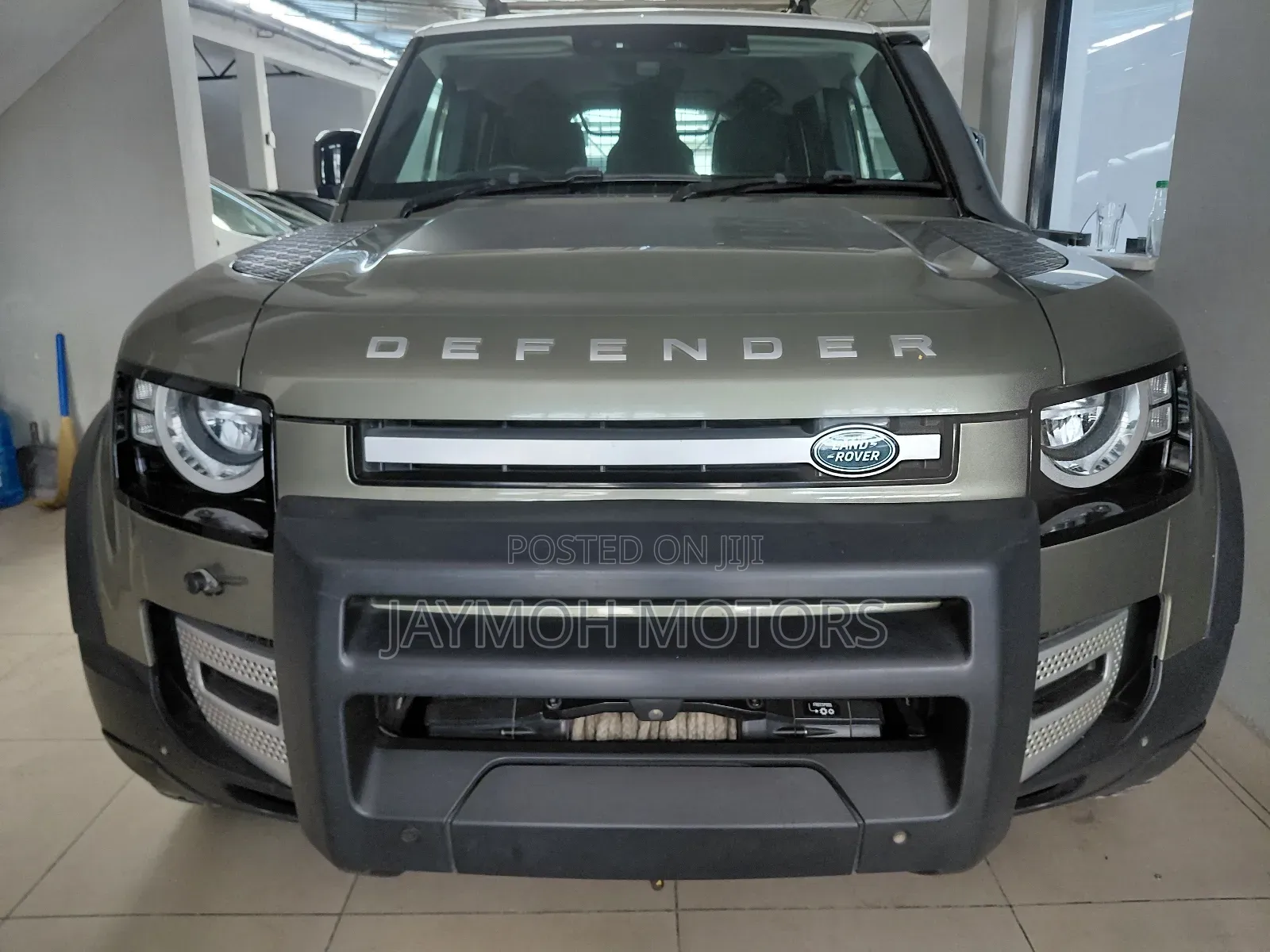 Land Rover Defender 2021 Green