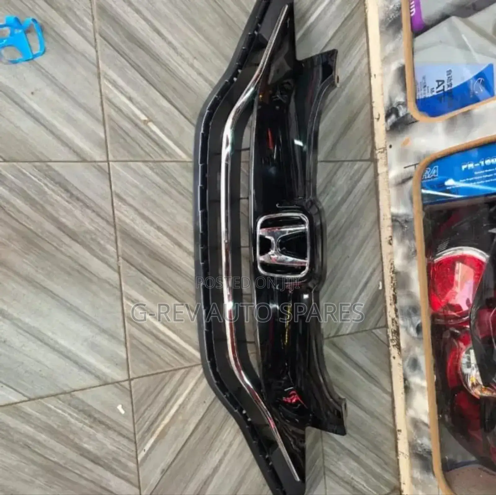 Honda Fit  2014-2018  Front  Grill.