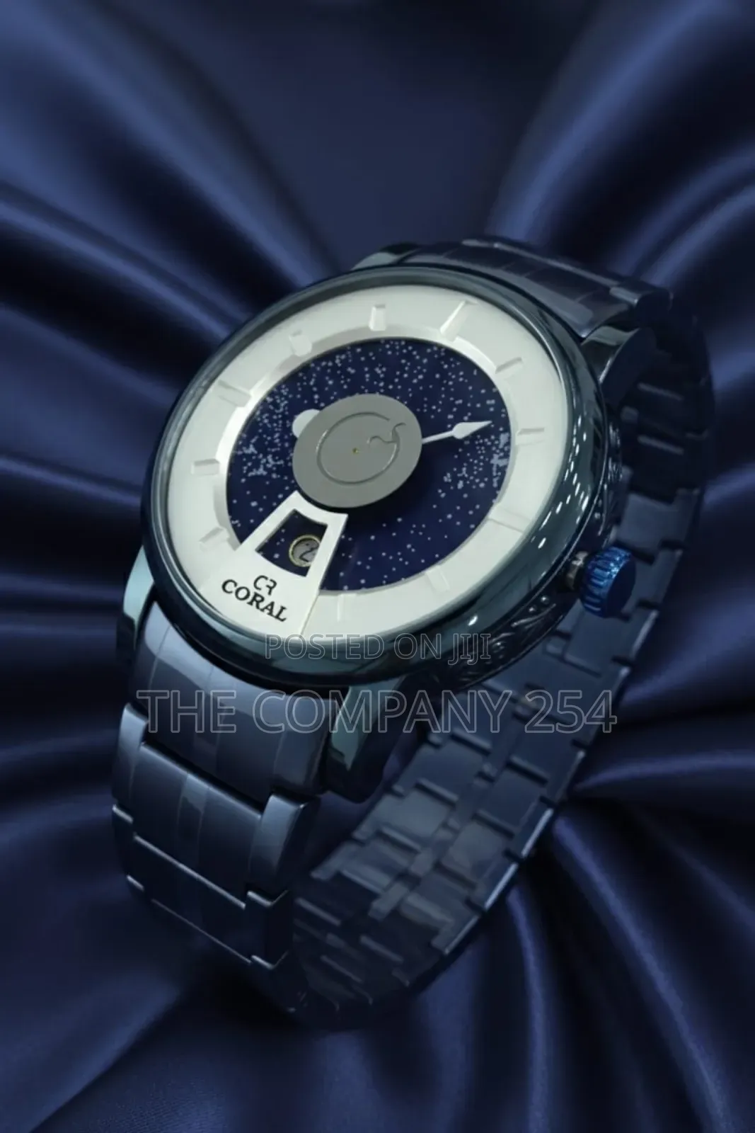 Casual Men Big Face Silvered Metallic Strip Coral Watches