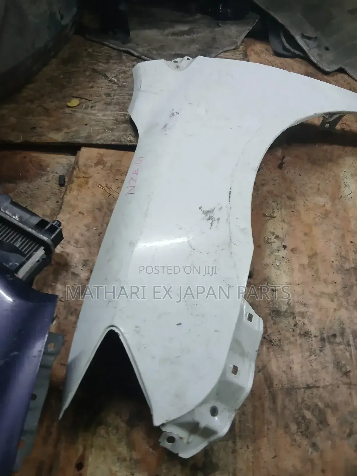 Toyota Corolla Axio/Fielder Nze141 Left Front Wing / Fender