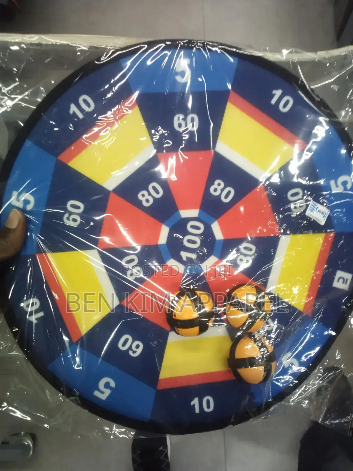 Blue Red Kids Darts Vecro Kit 100 Points With 3 Stick Balls