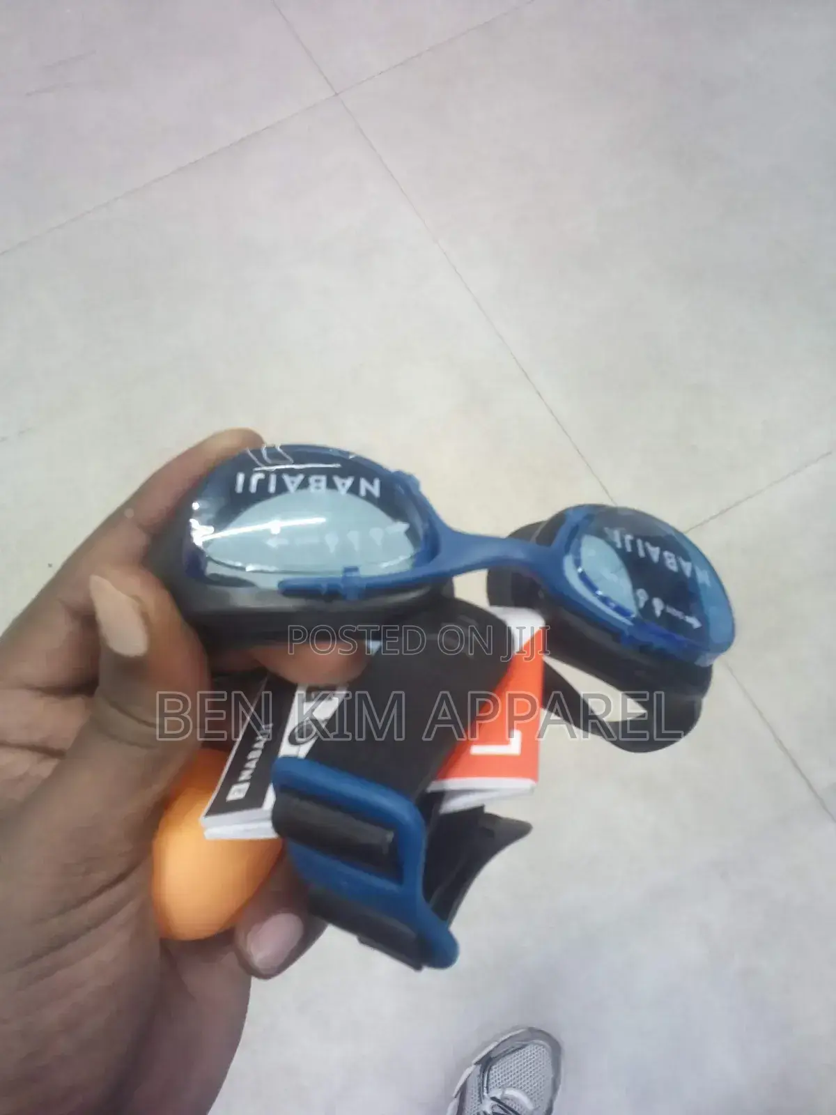 Black Swimming Googles Dark Blue Lenses Adjustable Ass Size Fit
