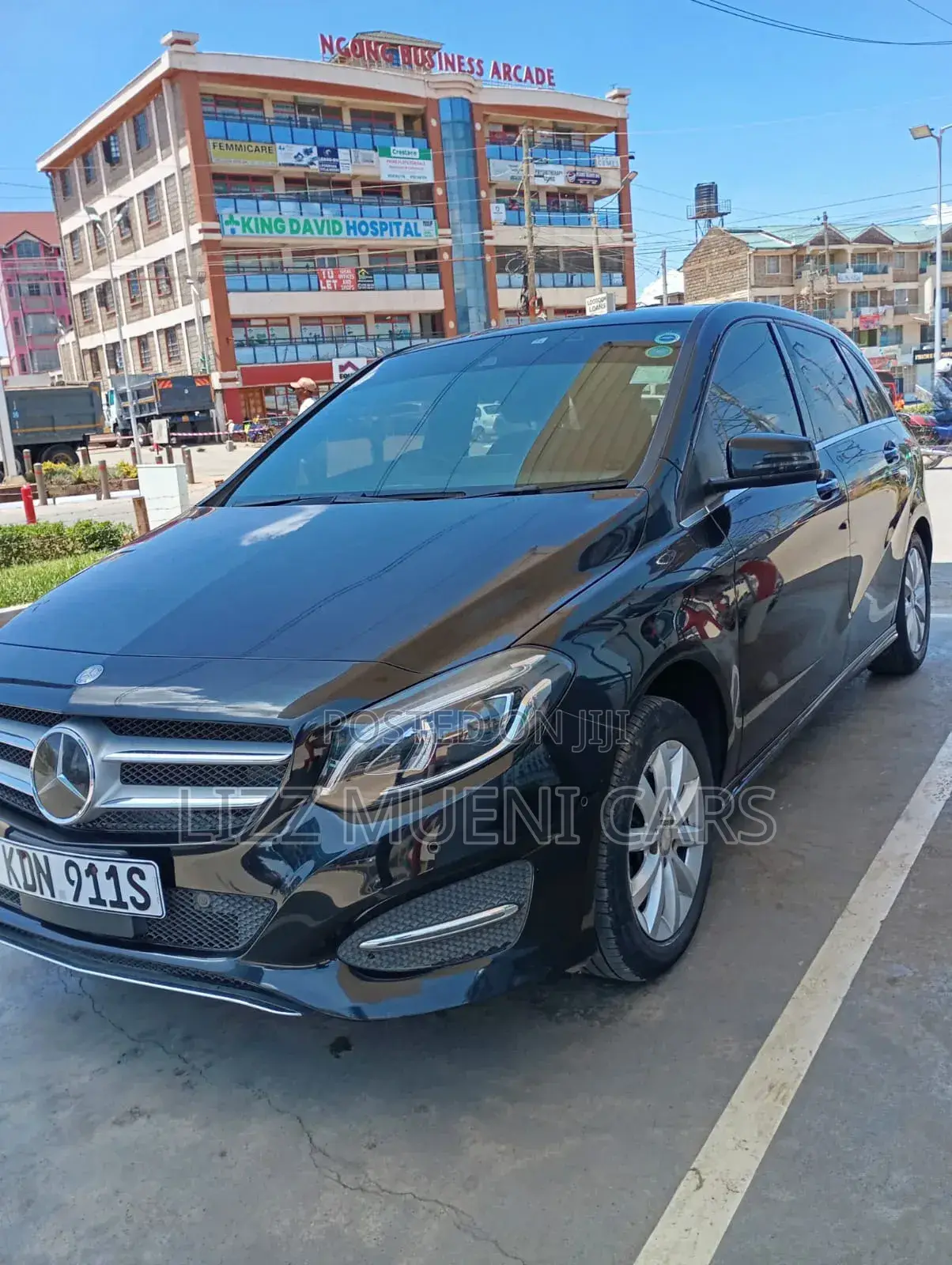 Mercedes-Benz C180 2016 Black