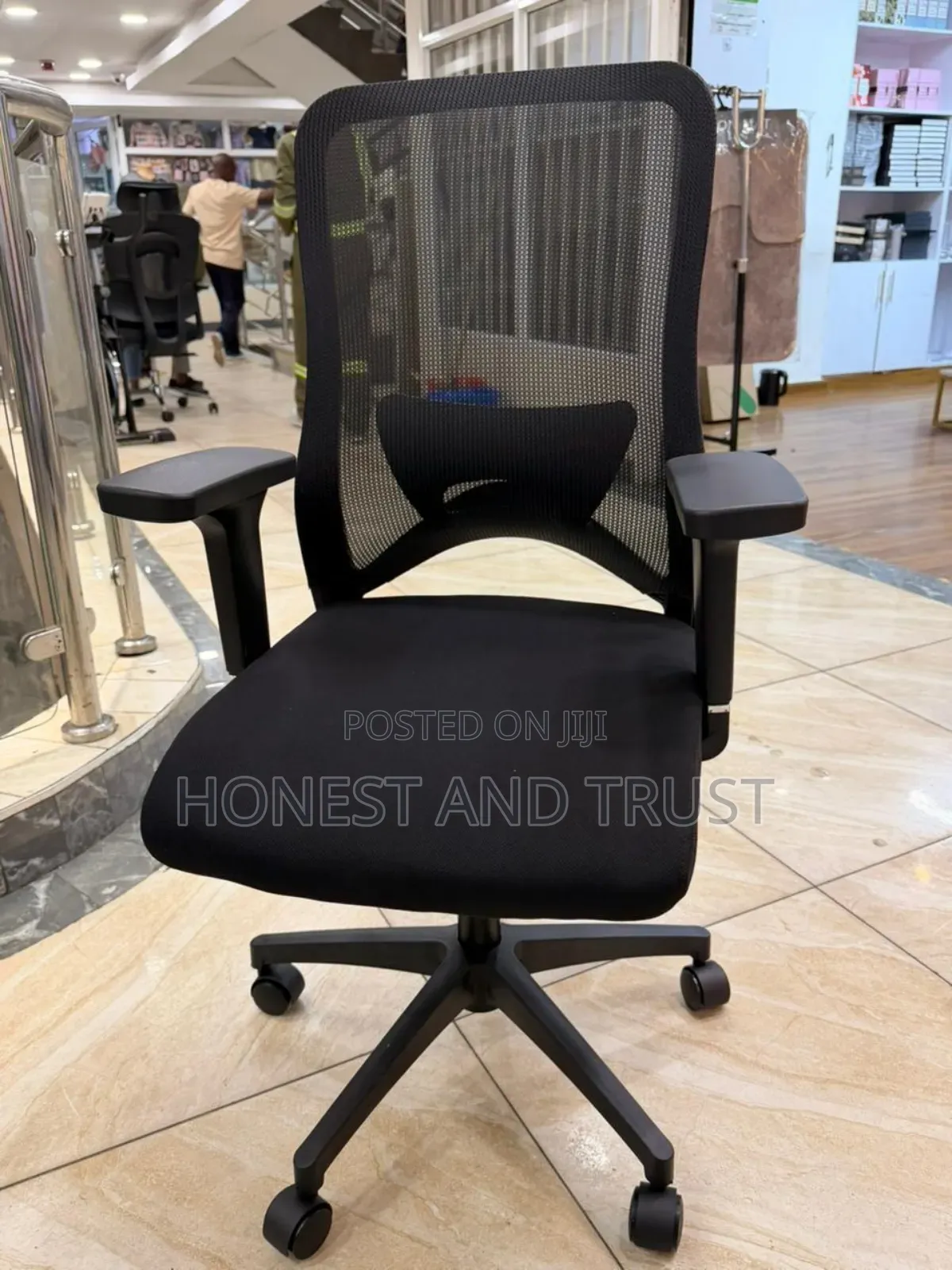 *Black Ergonomic Mesh Office Chair ~ Mid Back, Lumbar Support