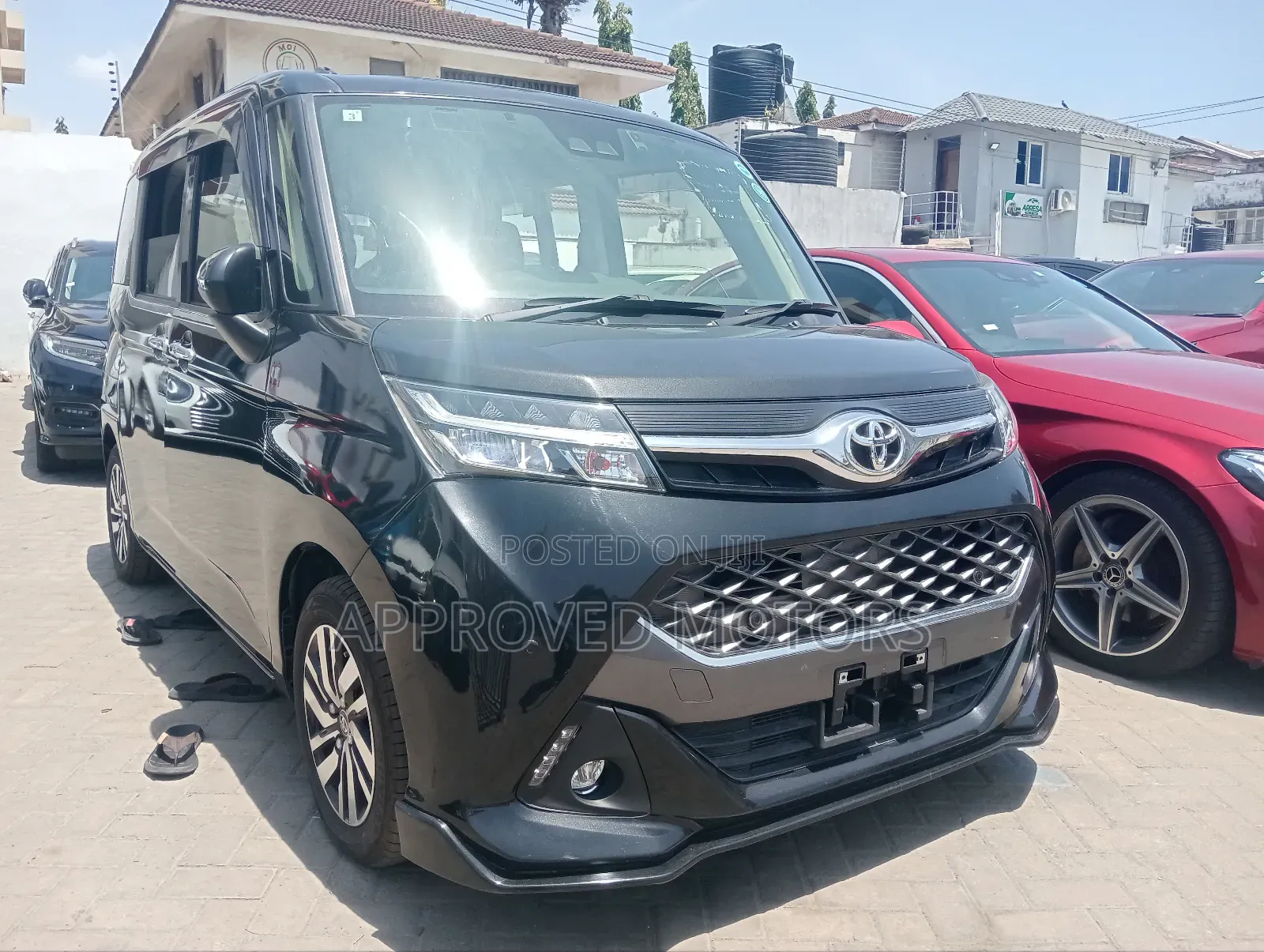 Toyota Tank 2019 Black