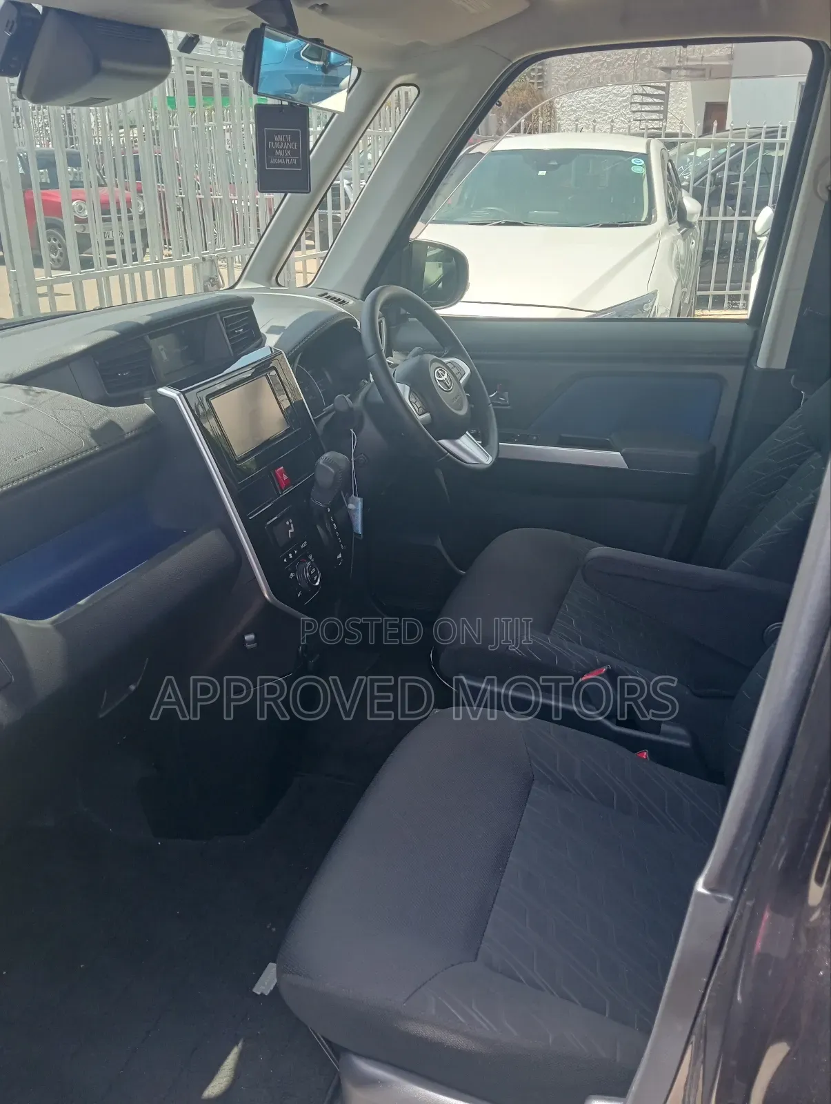 Toyota Tank 2019 Black