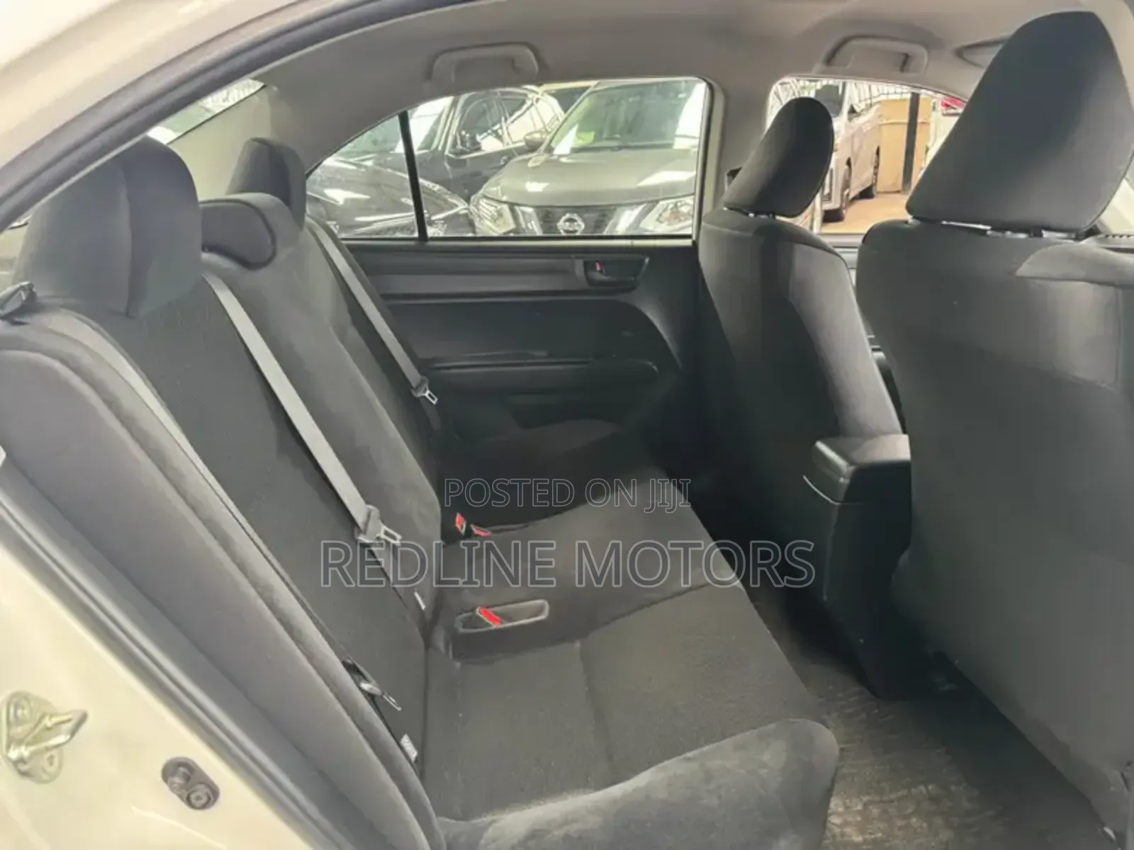 Toyota Axio 1.5 Hybrid 2WD 2018 White
