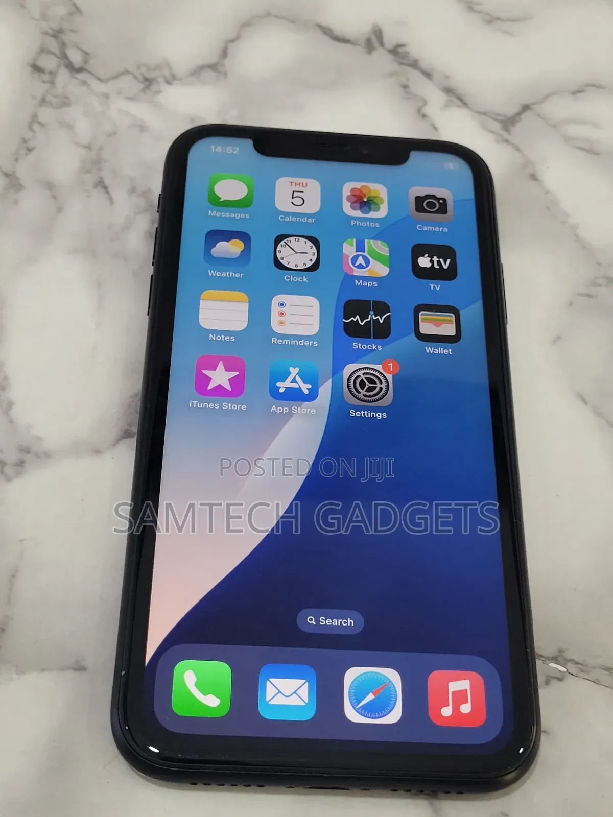 Apple iPhone XR 64 GB Black