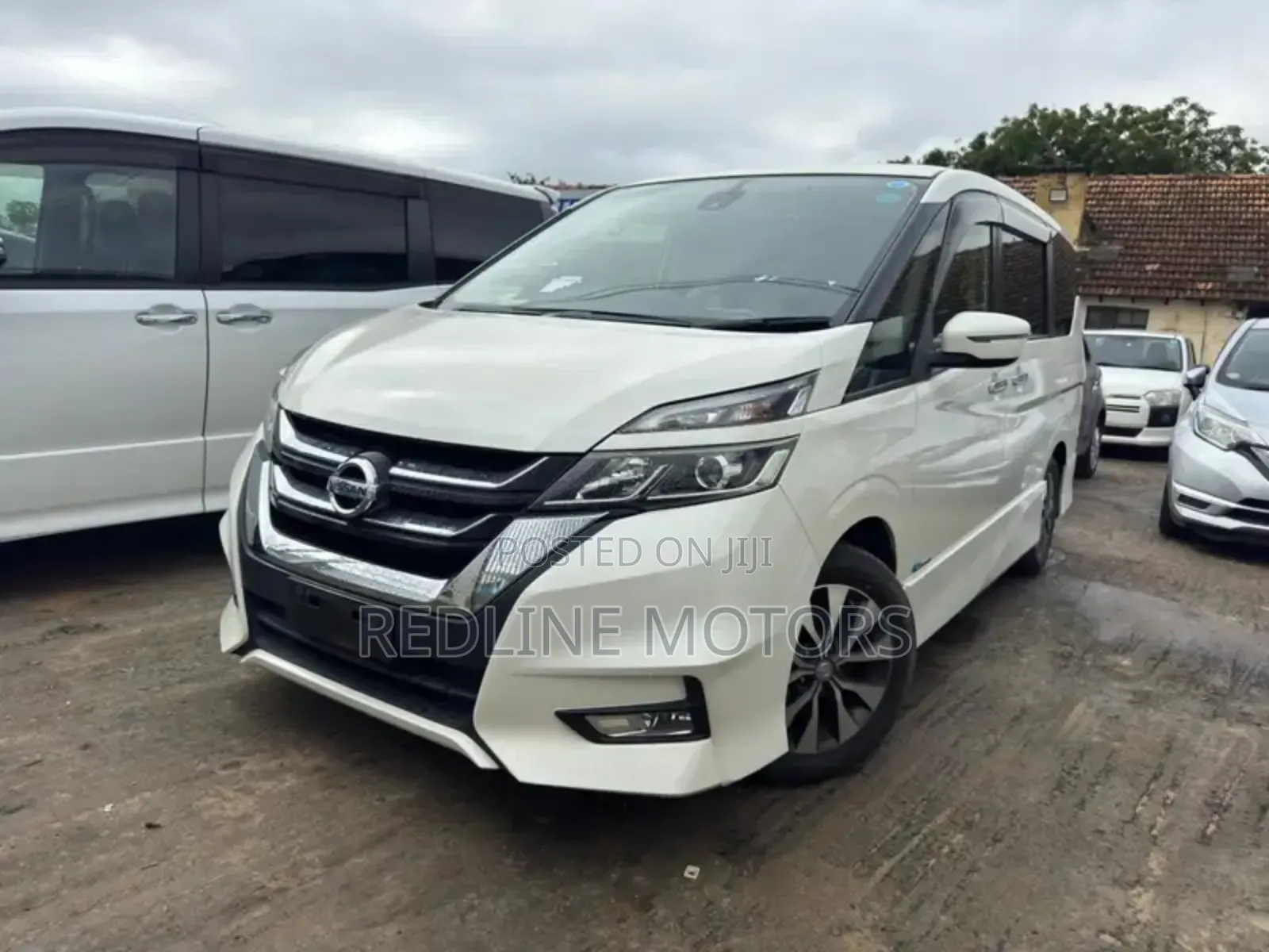 Nissan Serena 2018 White