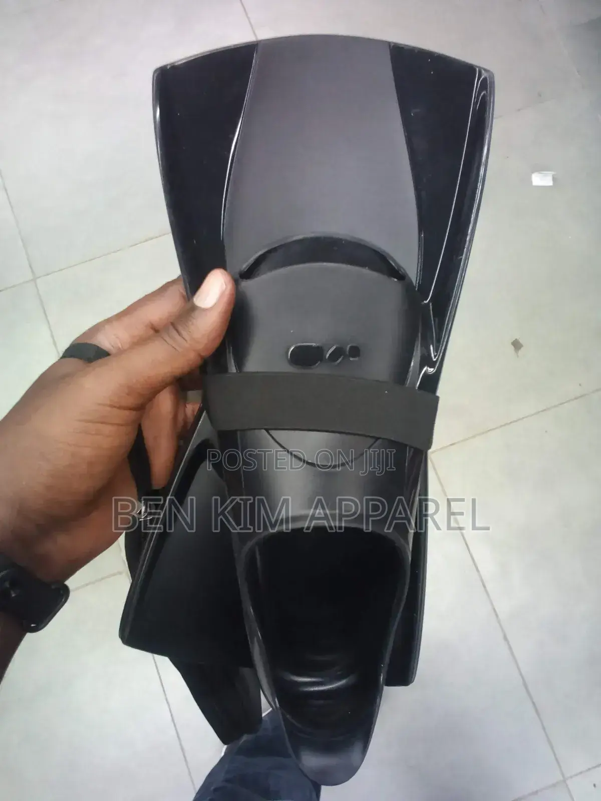 Gloss Black European Quality Swimming Fins/Flippers 36 - 45 Sizes