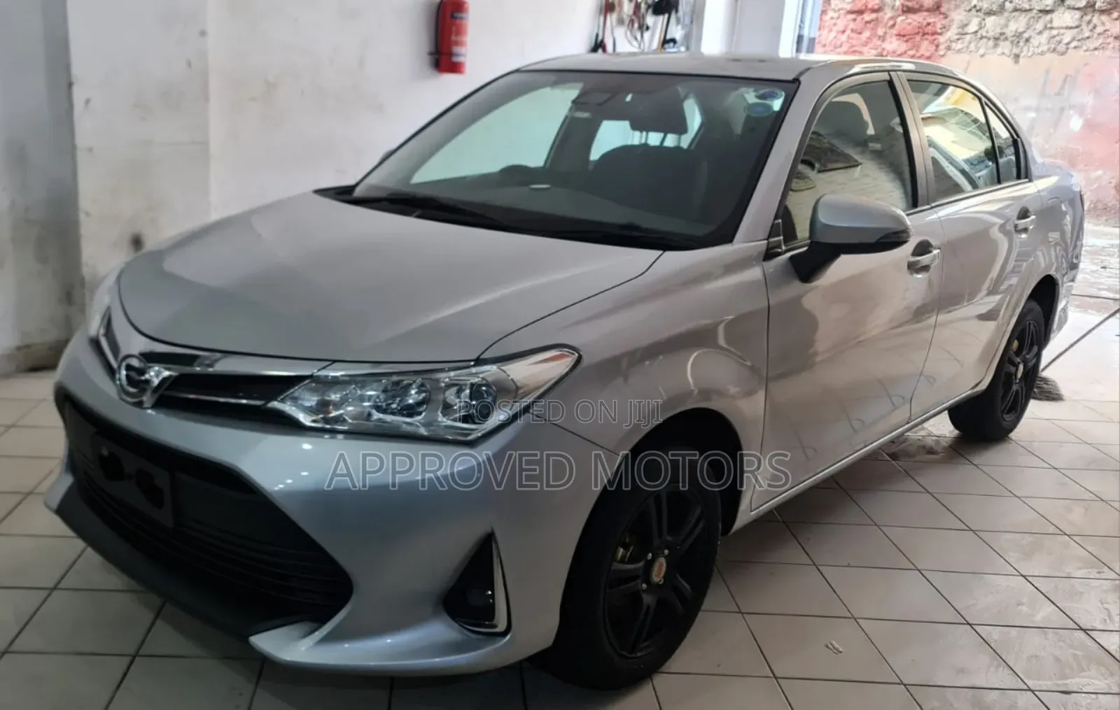 Toyota Axio 2018 Silver
