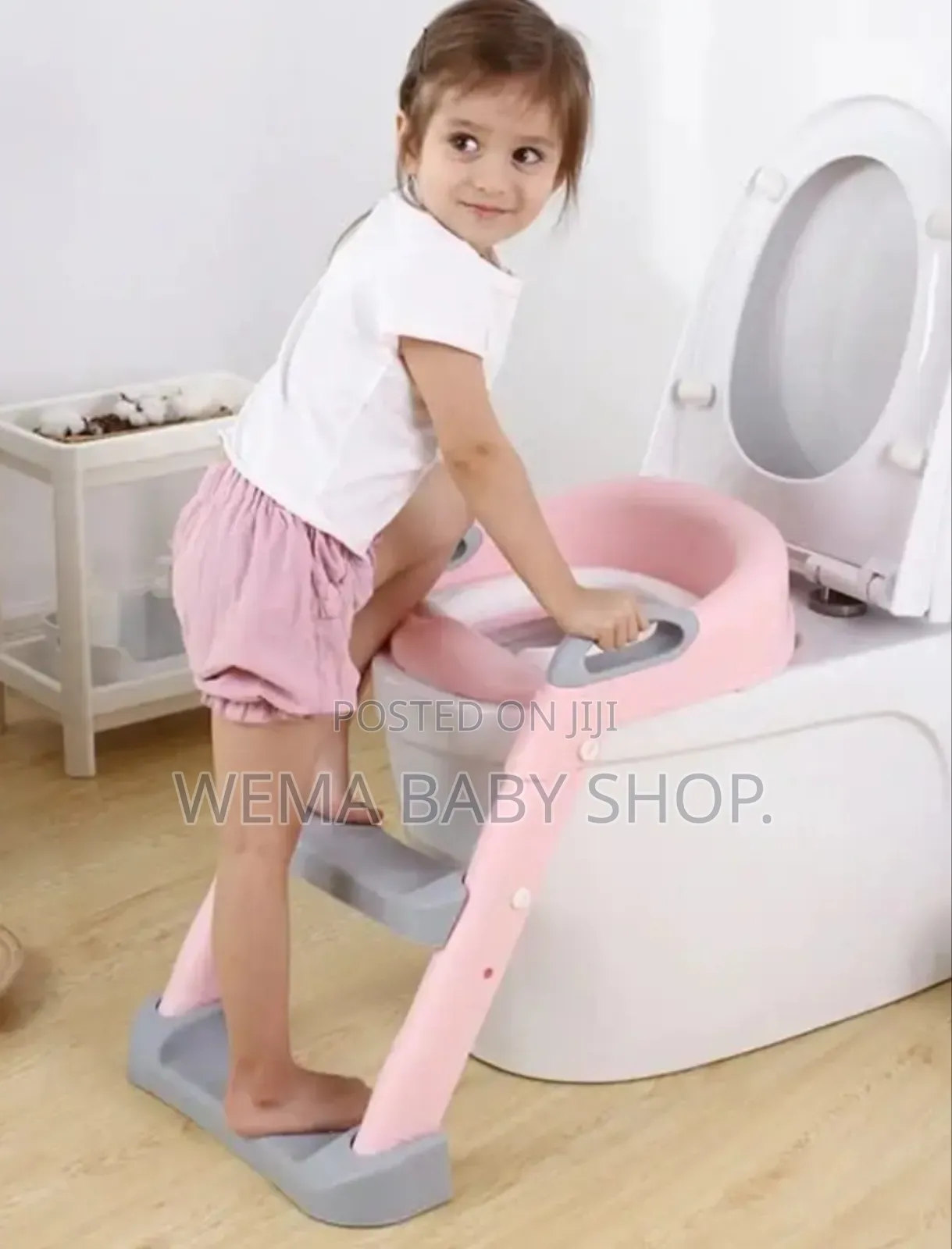 Toddler Potty Training Seat With a Step Stool Ladder.