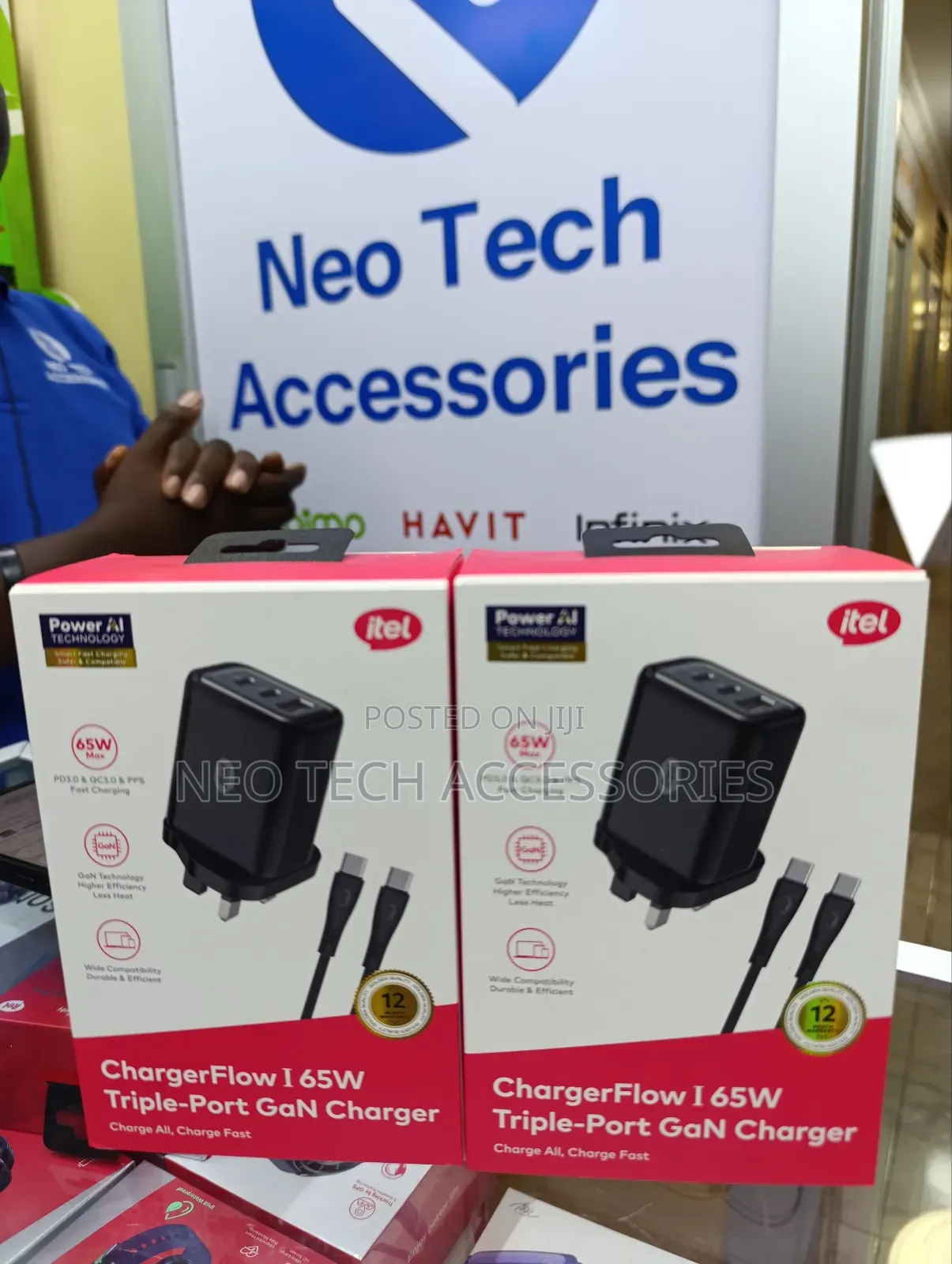 Item Chargerflow 1 65w Triple- Port Gan Charger
