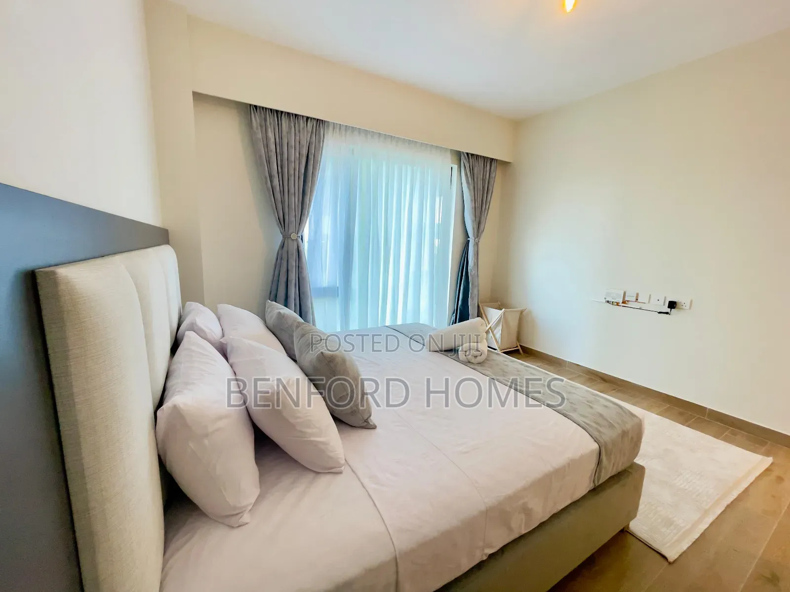 2 Bedroom Sea View Apartment for Short Term Let