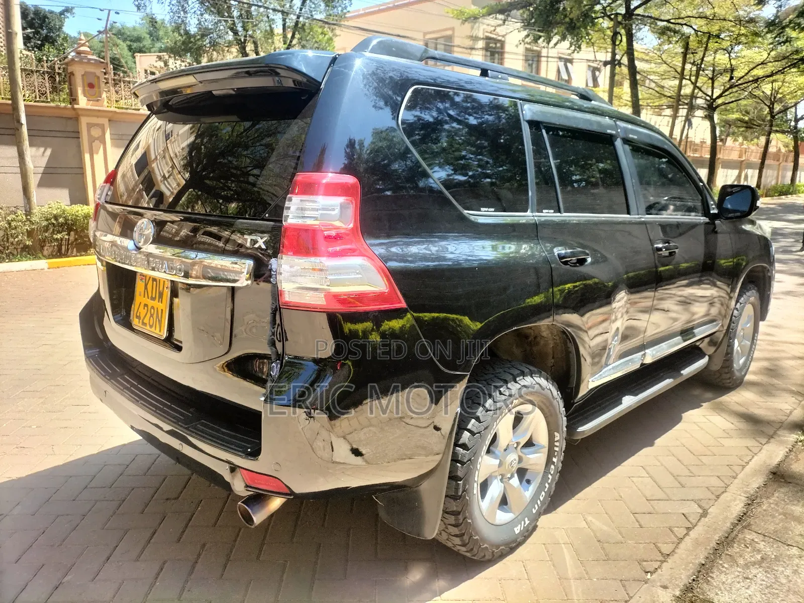 Toyota Land Cruiser Prado 2014 Black