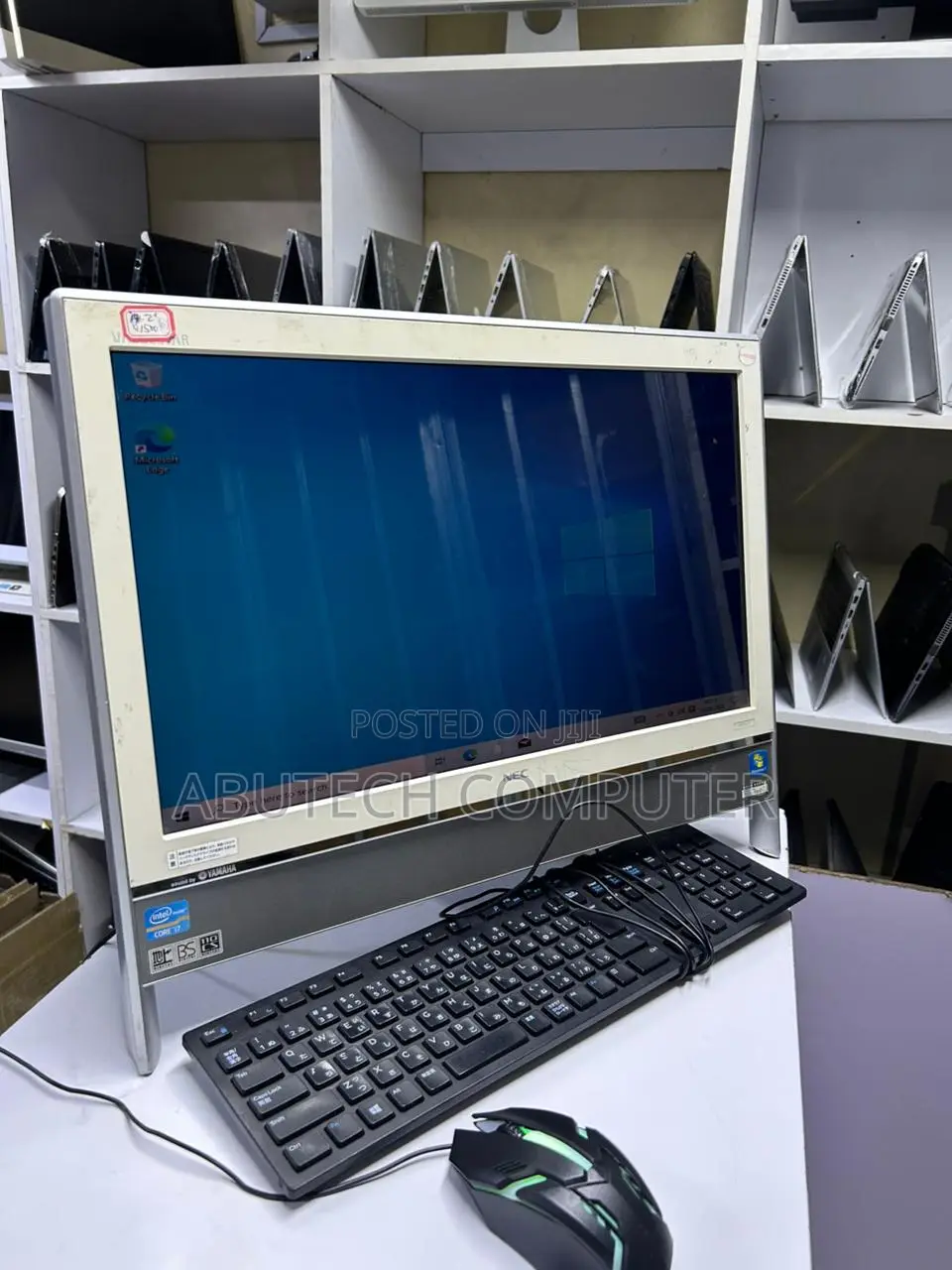 Laptop NEC N22A 4GB Intel Core i7 HDD 500GB