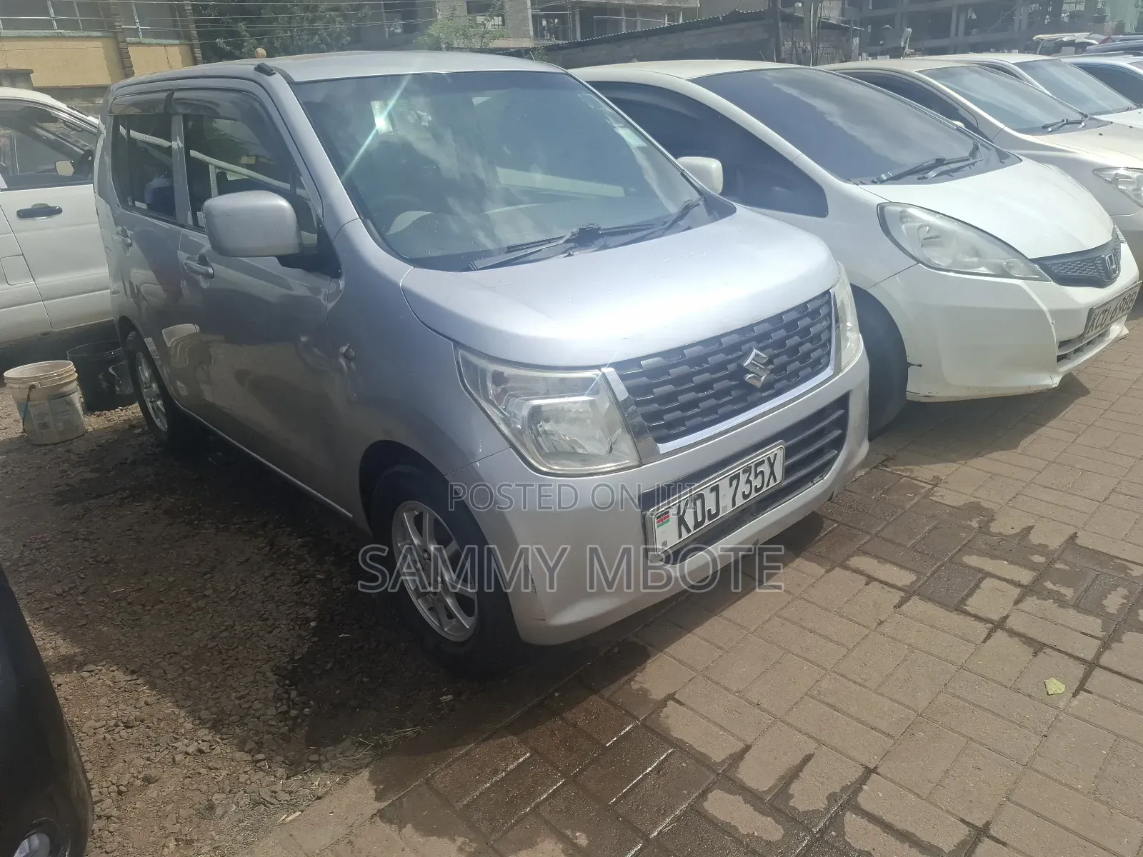 Suzuki Wagon R 660 Petrol FWD 2015 Silver